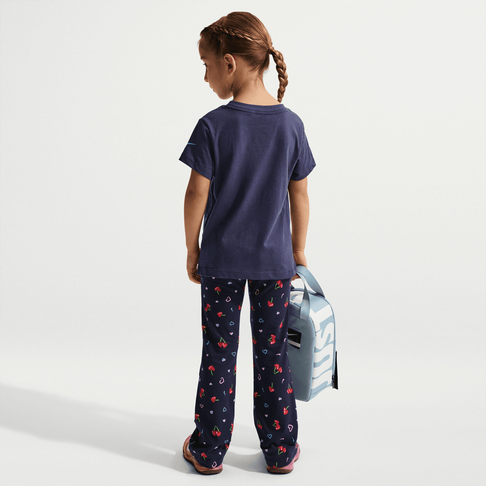 Nike Cherry image number 1