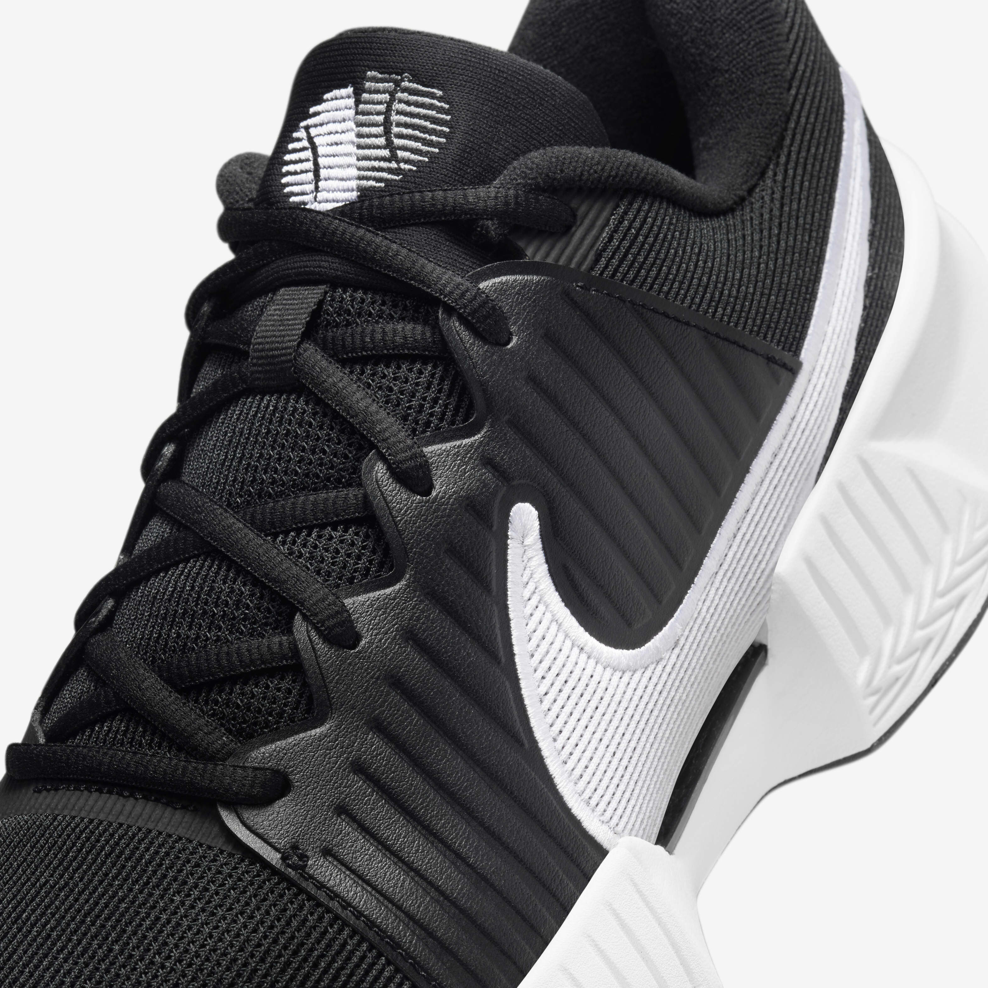Buy Nike GP Challenge Pro Men s Hard Court Tennis Shoes Nike Qatar Official