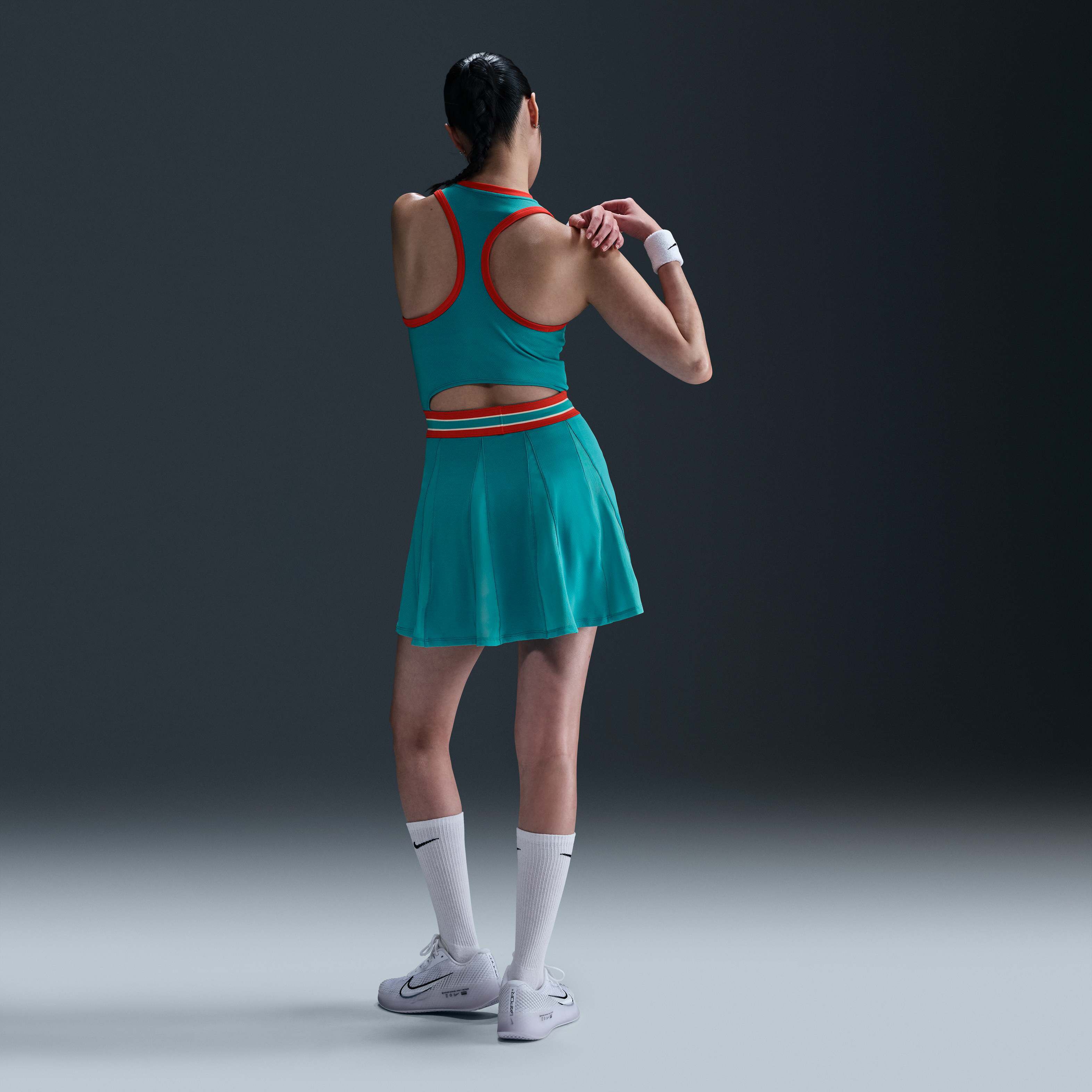 NikeCourt Slam image number 3