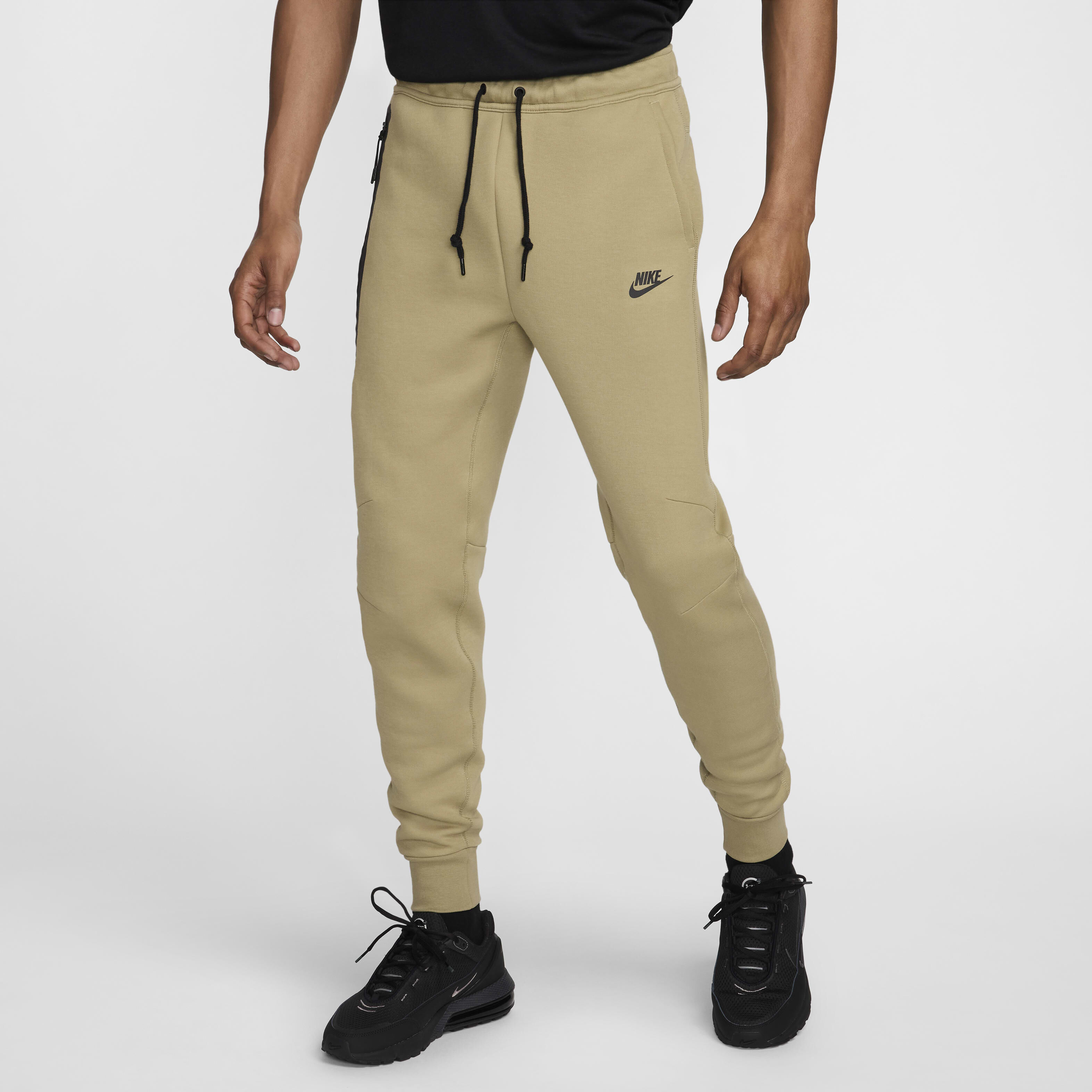 Buy Nike Sportswear Tech Fleece Men s Joggers Nike Qatar Official