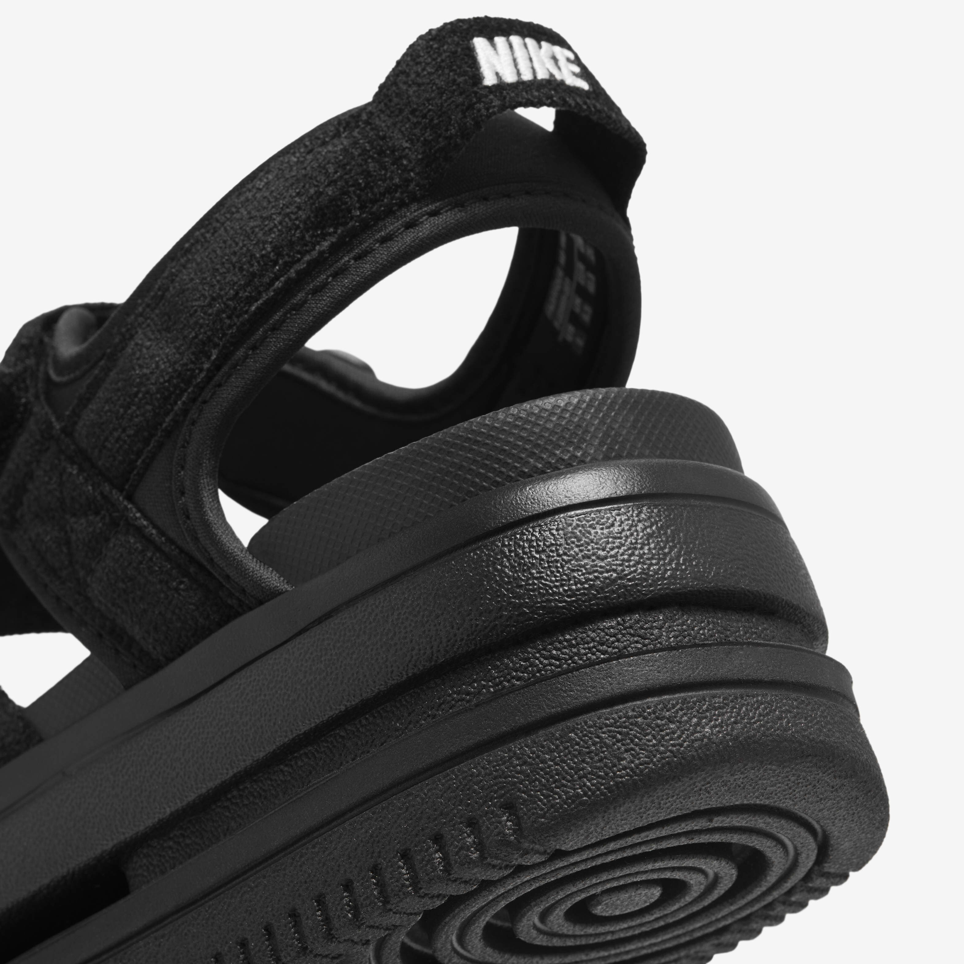 Buy Nike Icon Classic SE Women s Sandals Nike Qatar Official