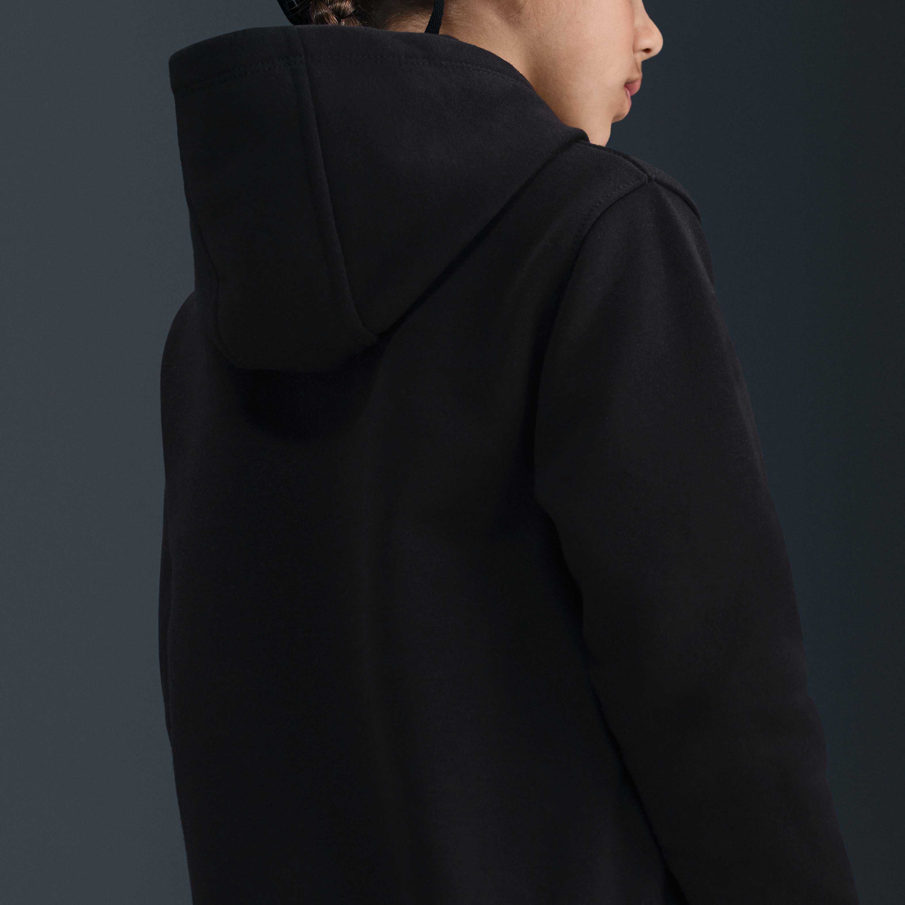 Nike Wild Warmth image number 1