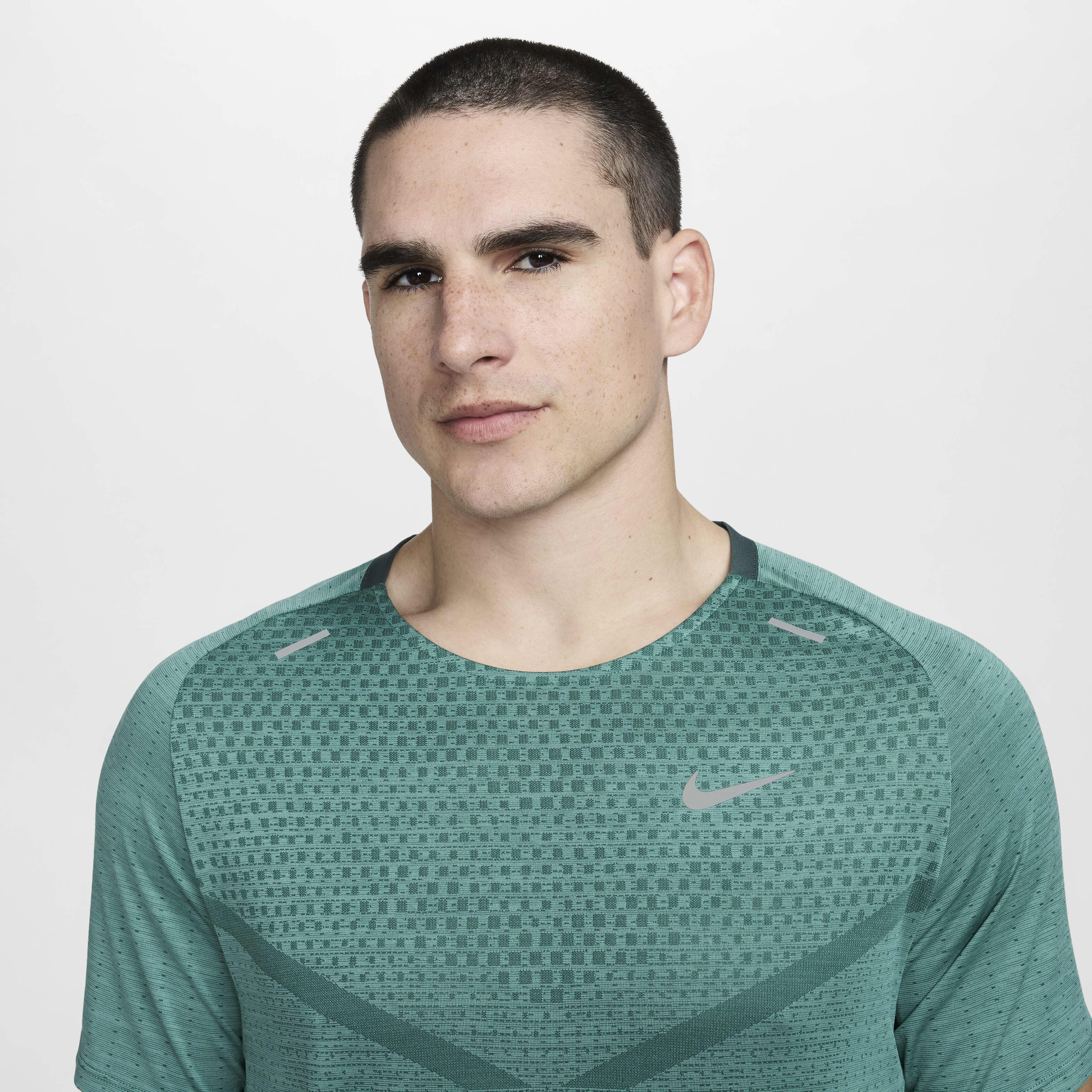 Men's dri-fit knit long sleeve running shirt top