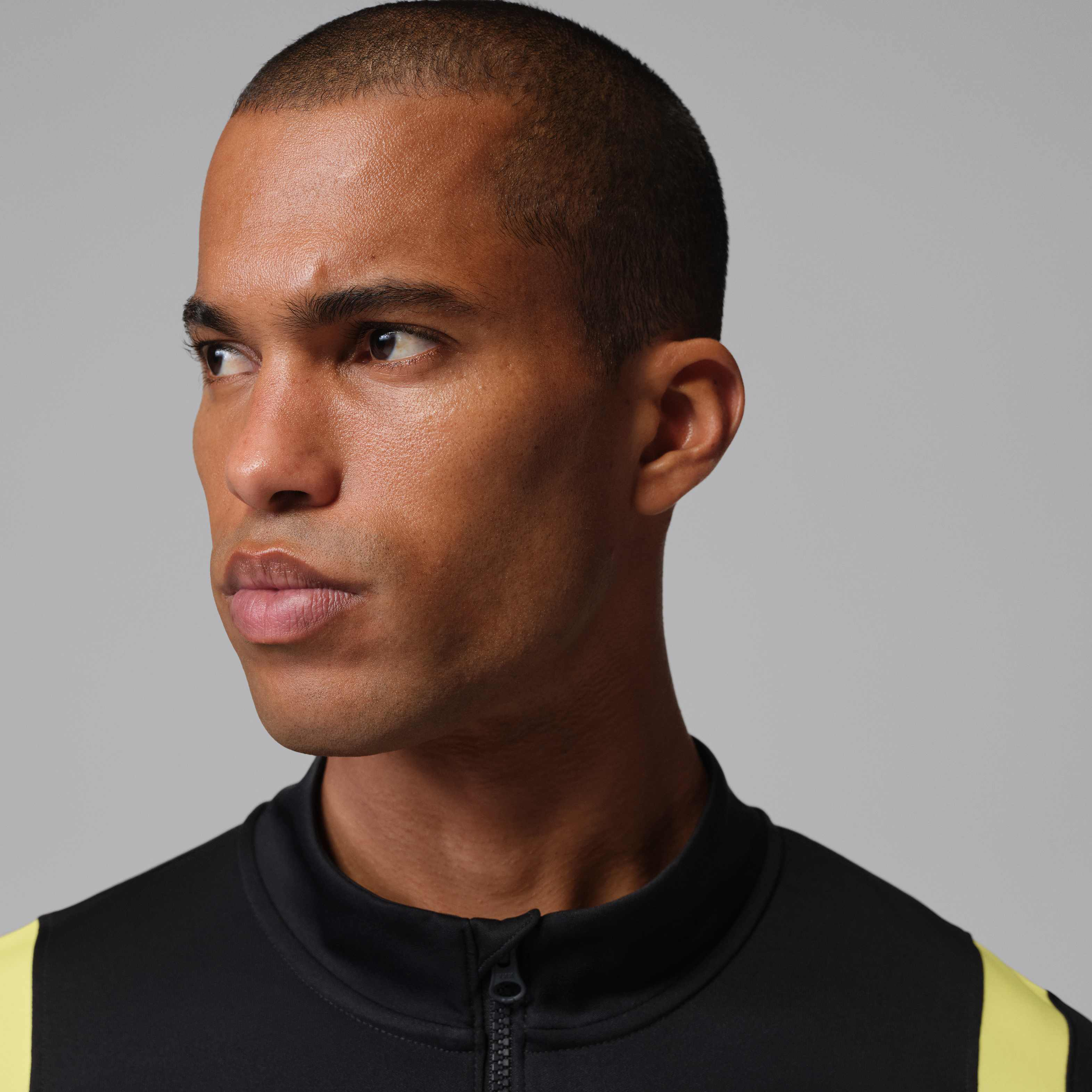 البرازيل أكاديمي برو image number 2