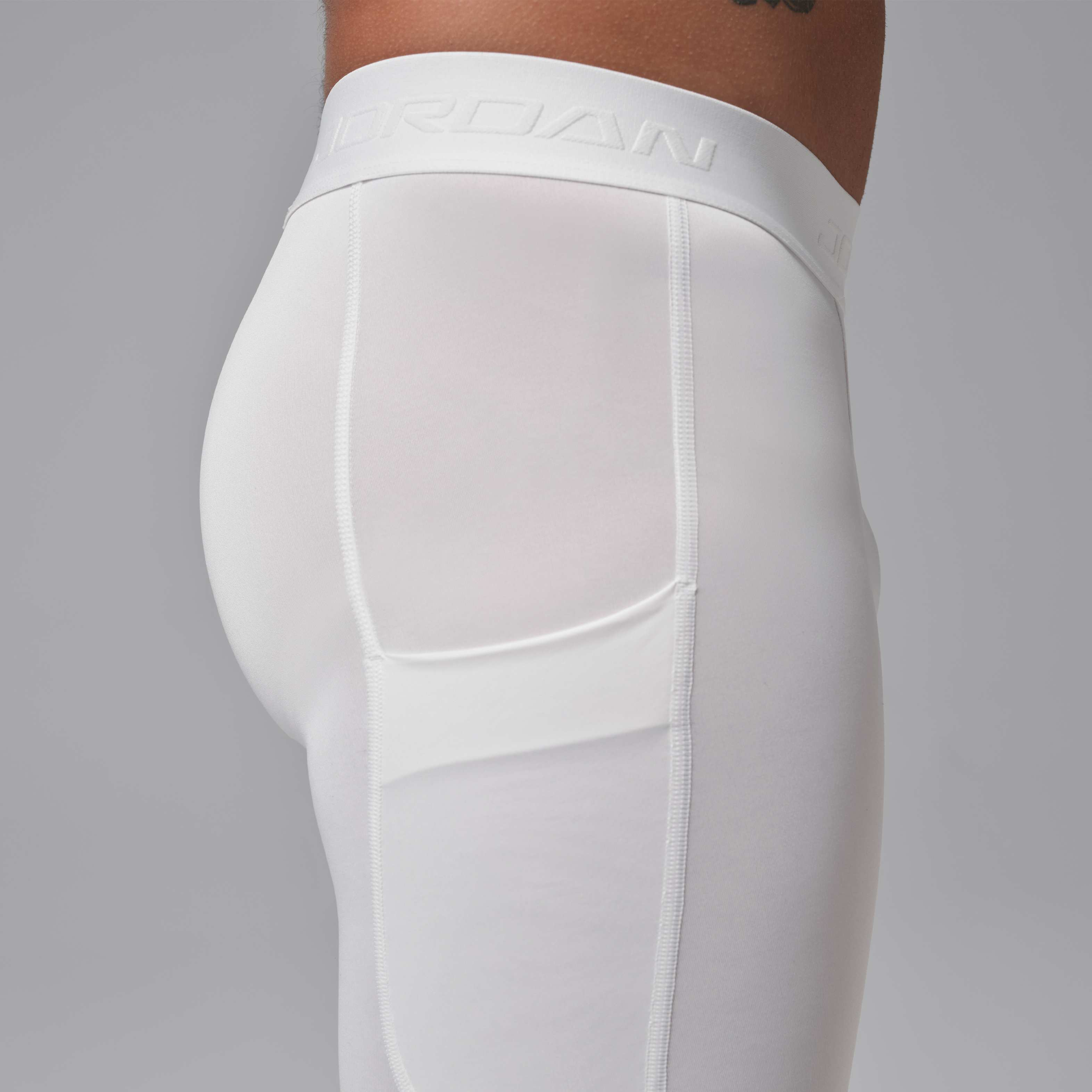 Jordan Sport Essentials image number 2