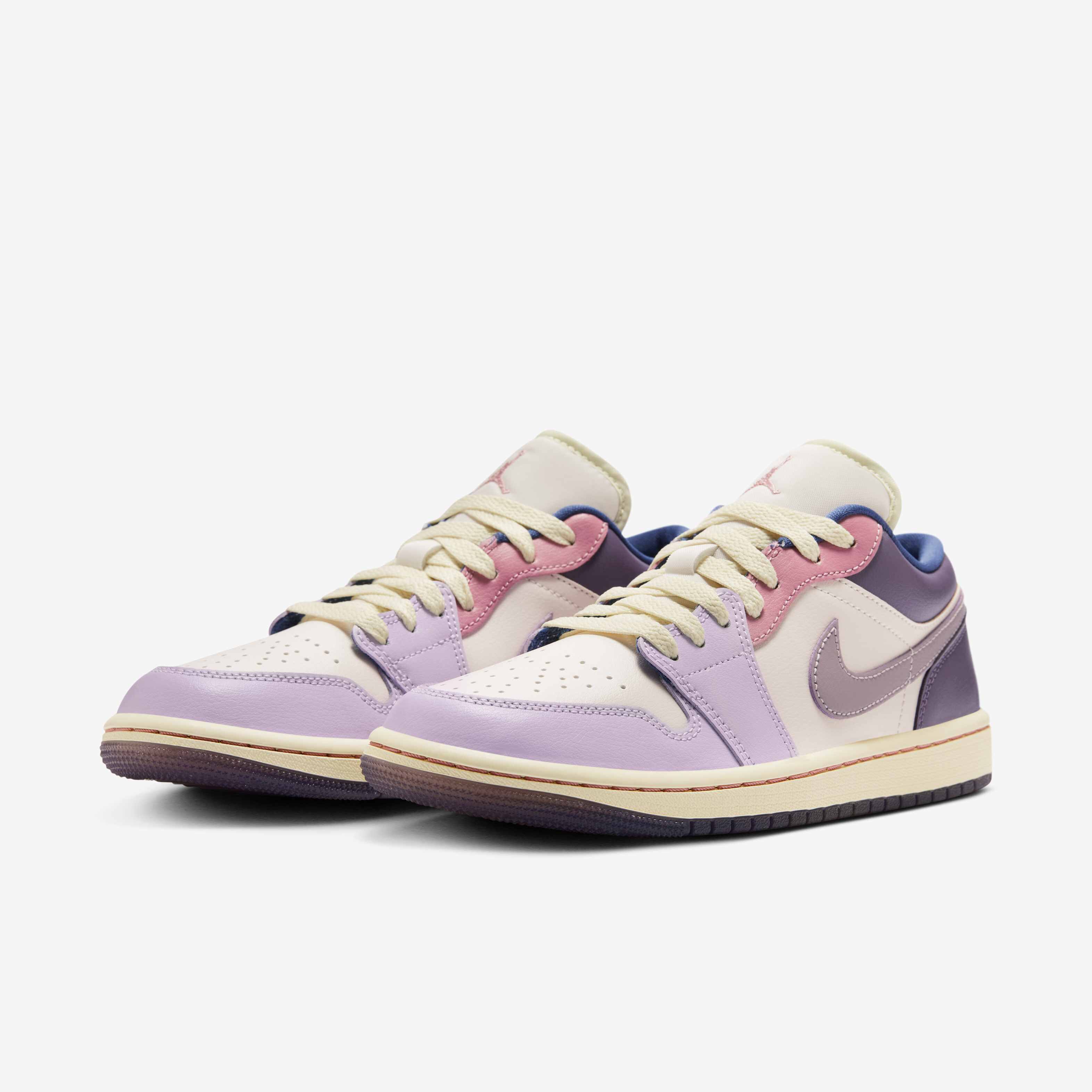 jordan 1 low purple magenta resell