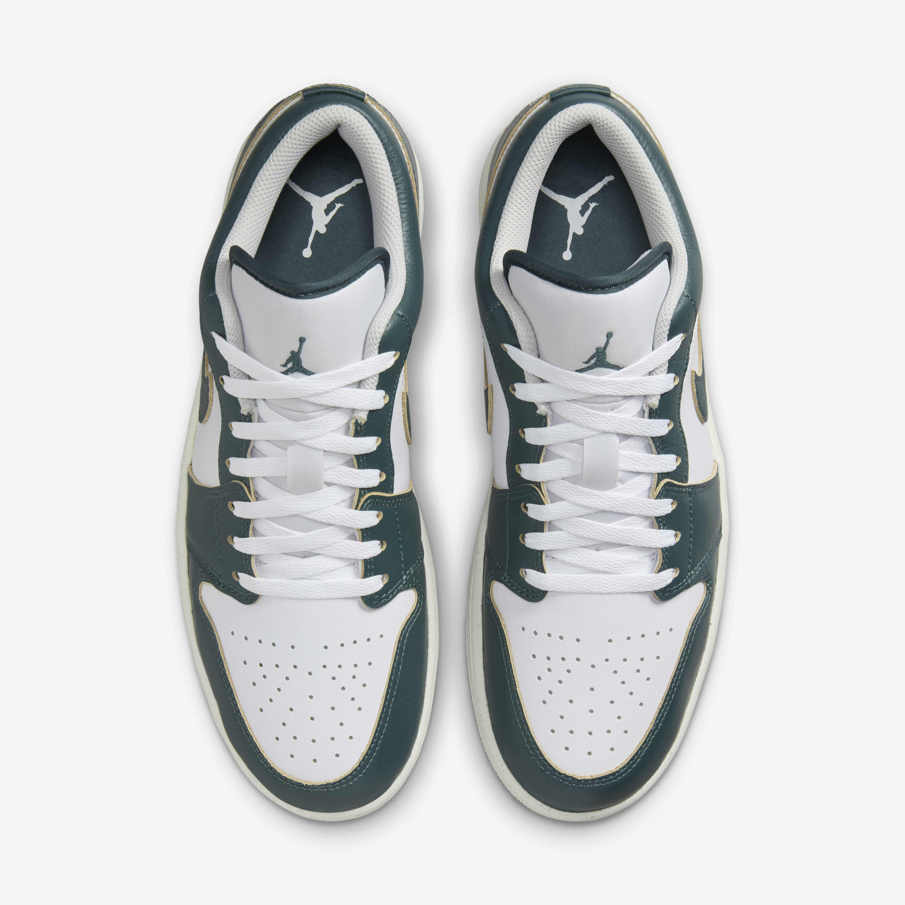 Buy Air Jordan 1 Low SE Men s Shoes Nike Qatar Official