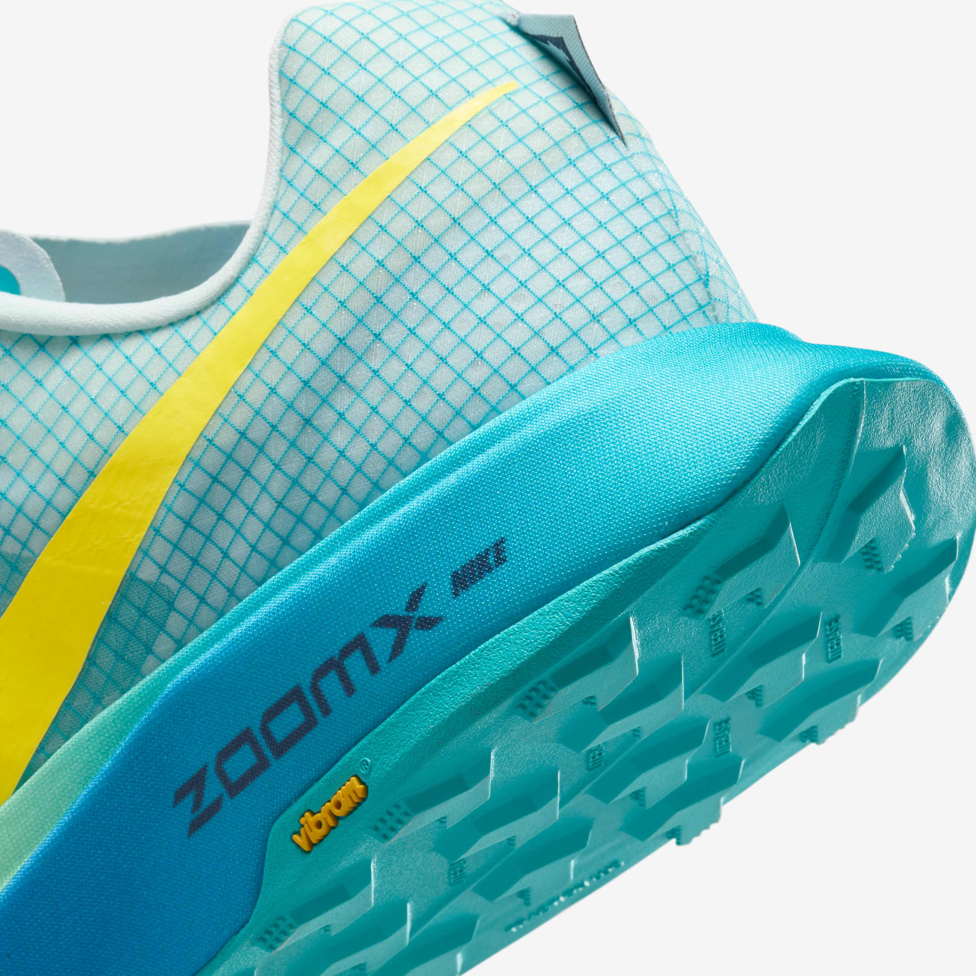 نايكي الترا فلاي image number 7