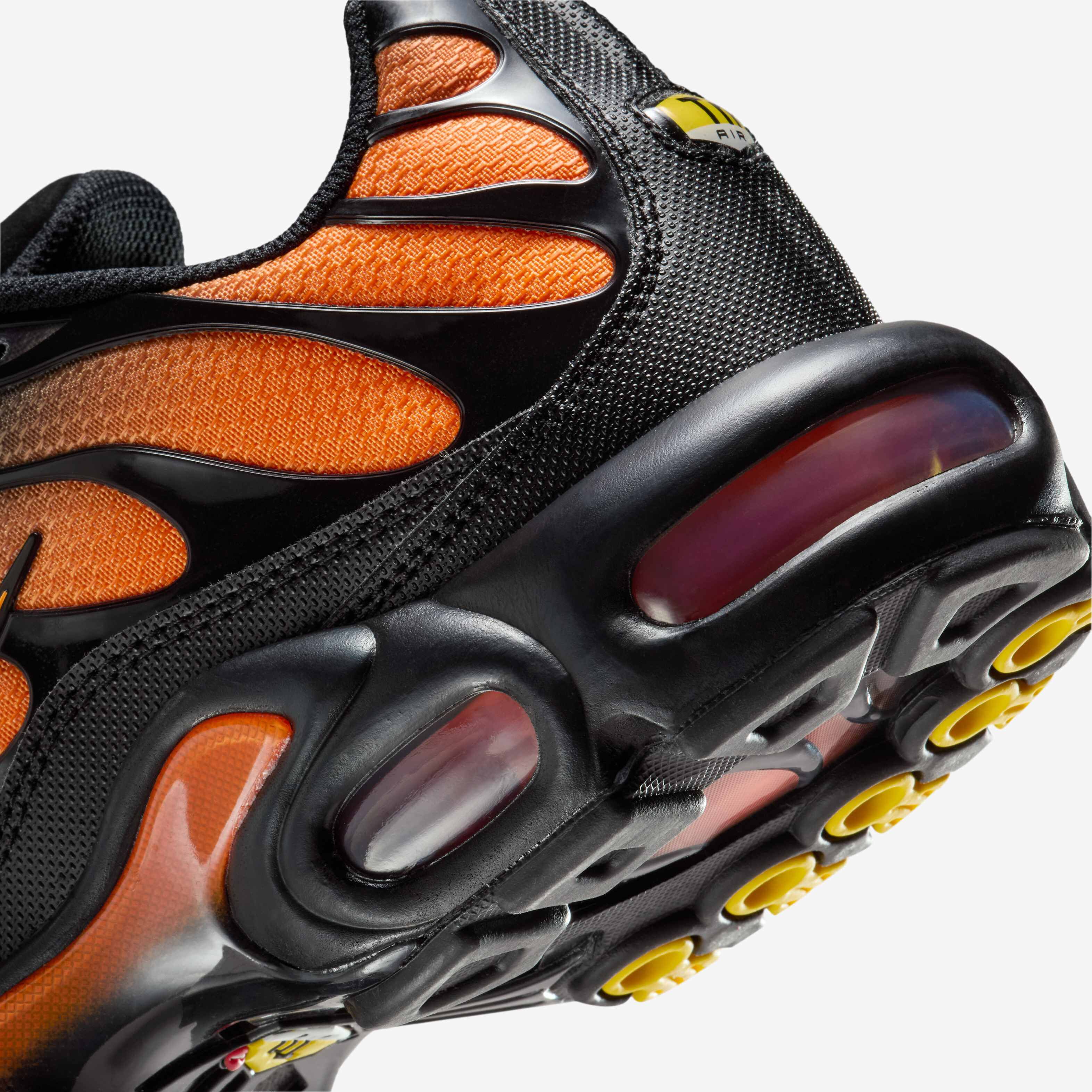 Nike Air Max Plus image number 7