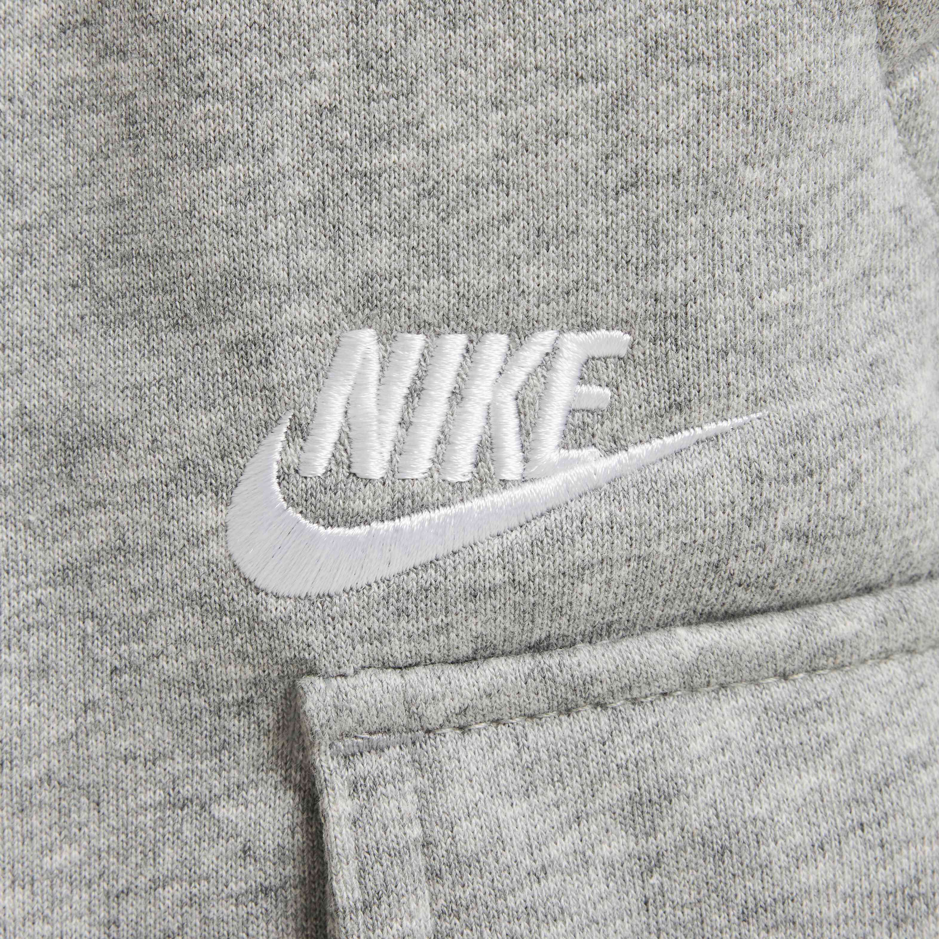 Nike Sportswear Club image number 5