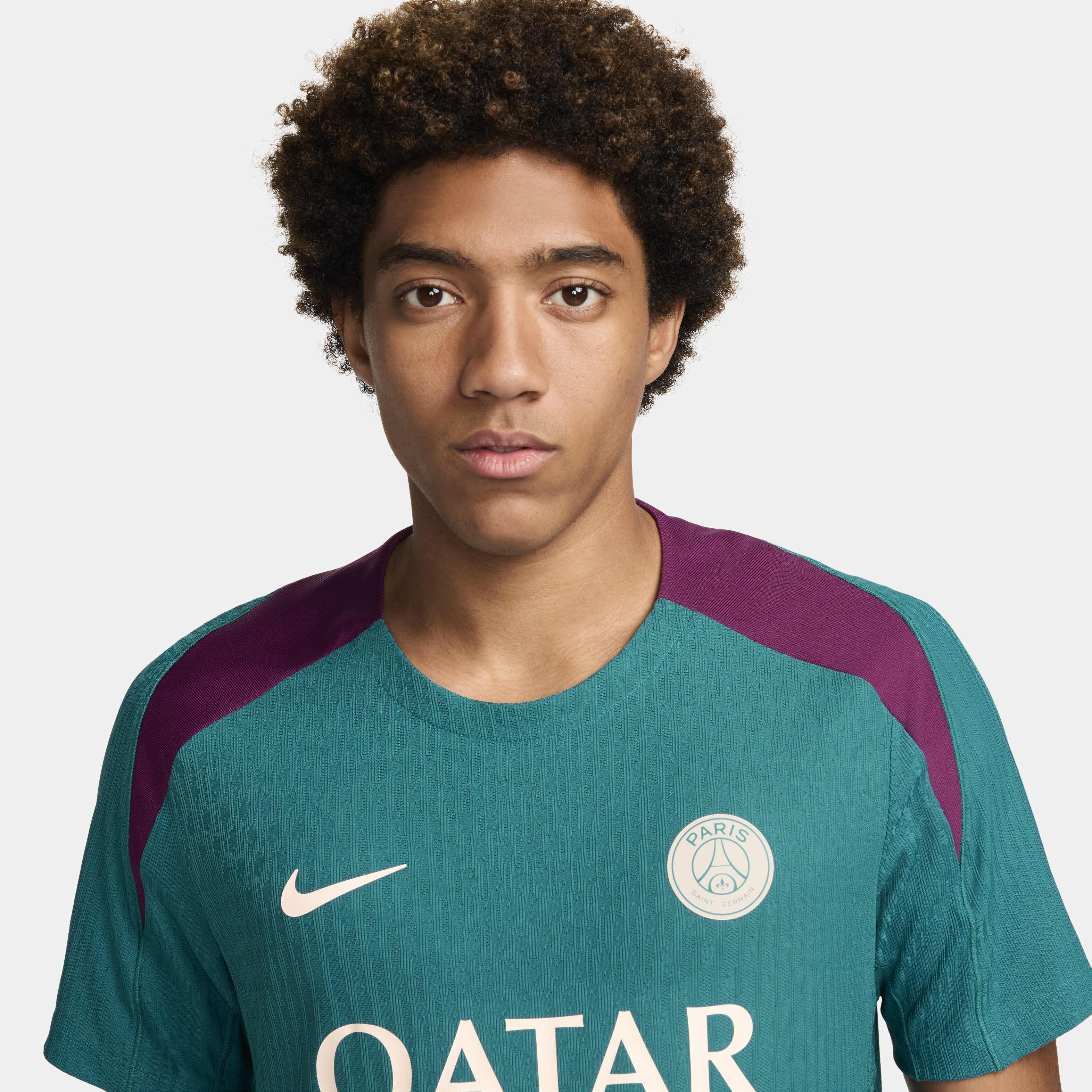 Paris Saint-Germain Strike Elite image number 2