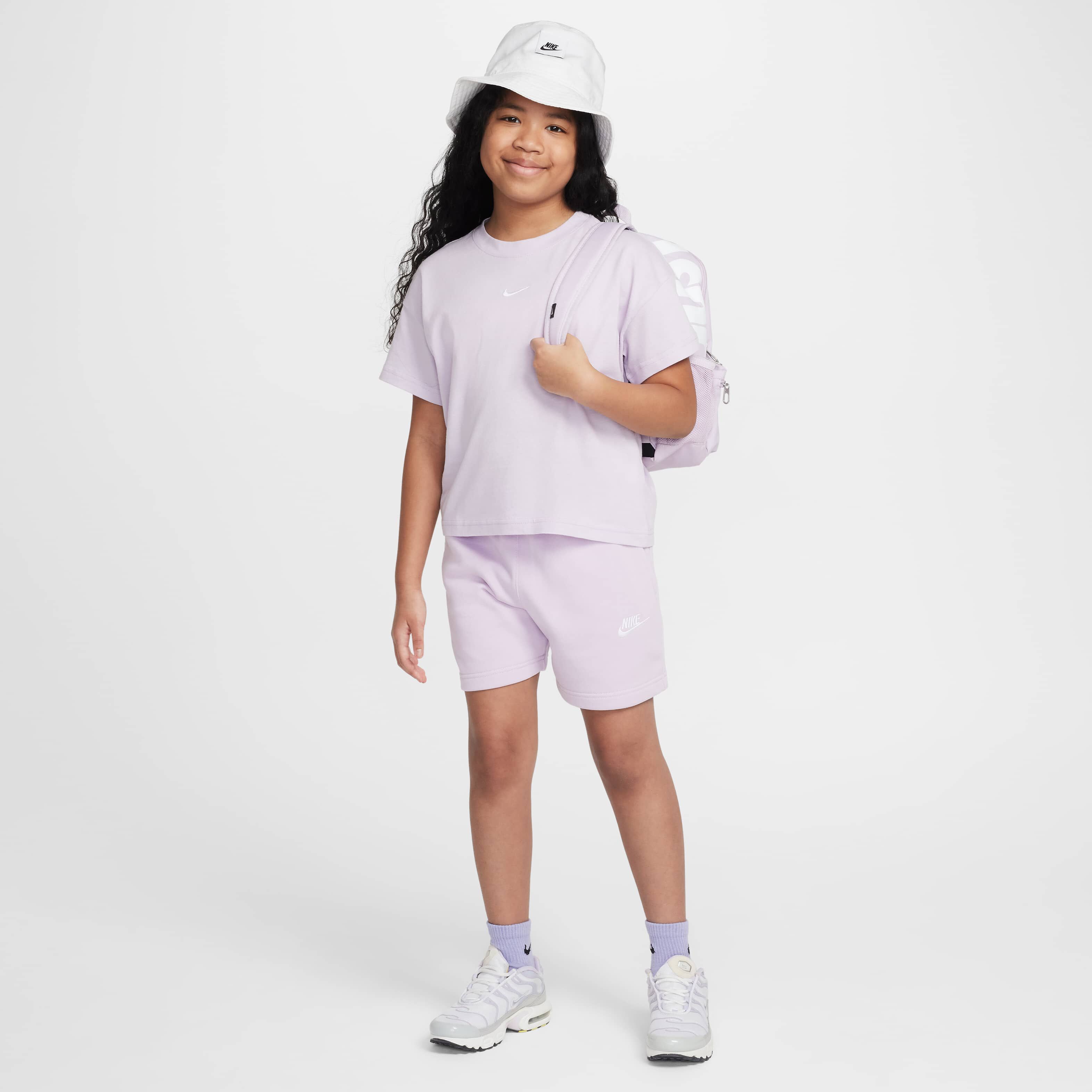 نايكي سبورتسوير كلوب فليس image number 6