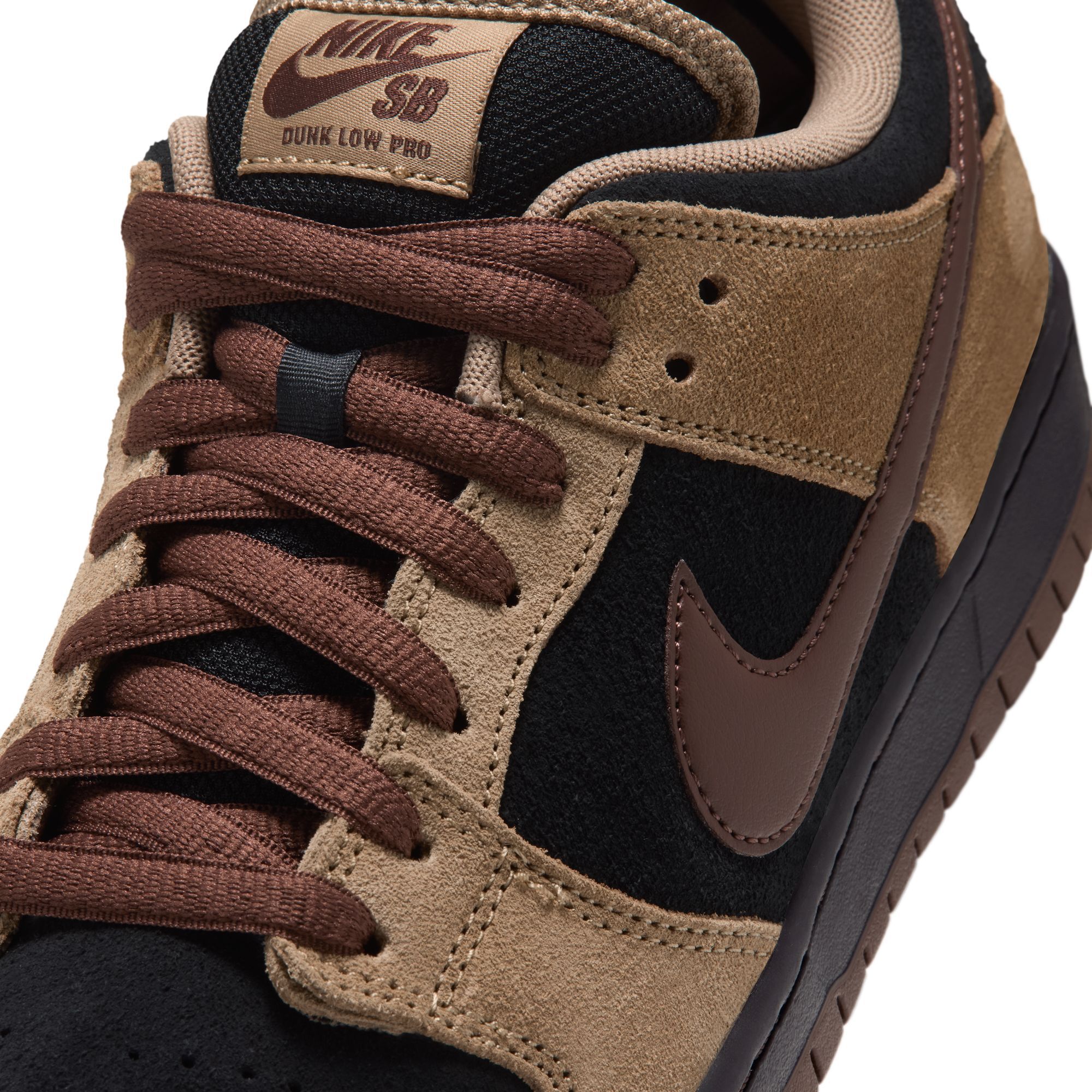 Nike SB Dunk Low Pro image number 9