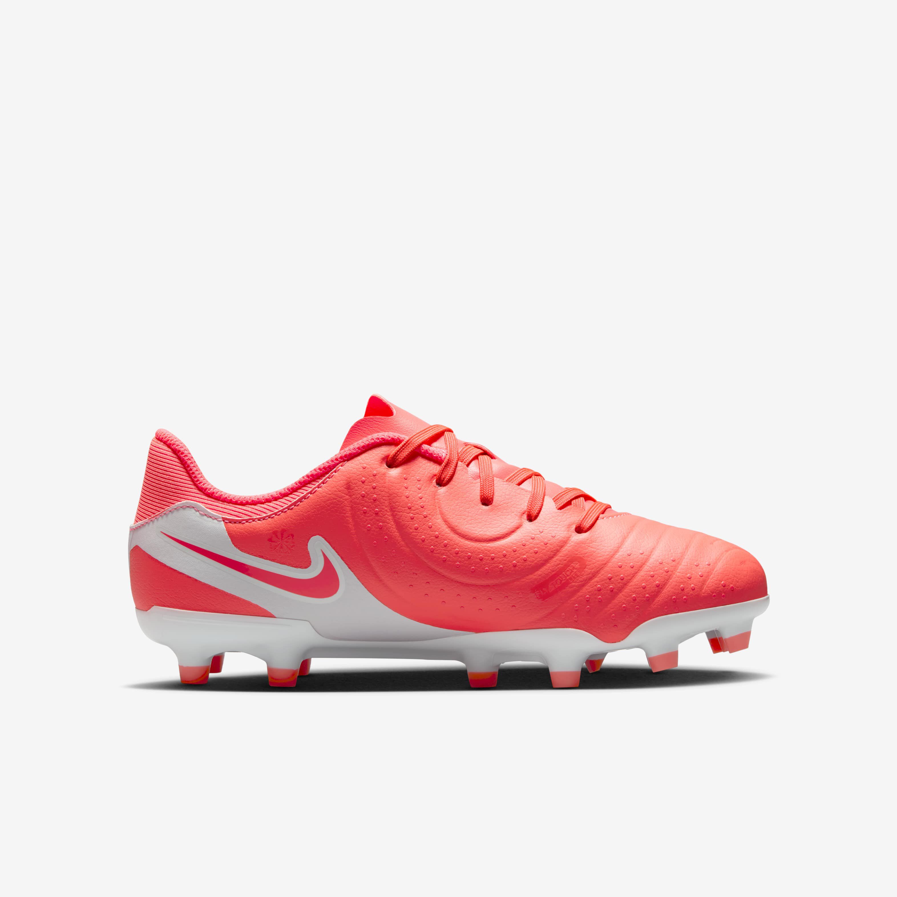 Nike Jr. Tiempo Legend 10 Academy image number 2