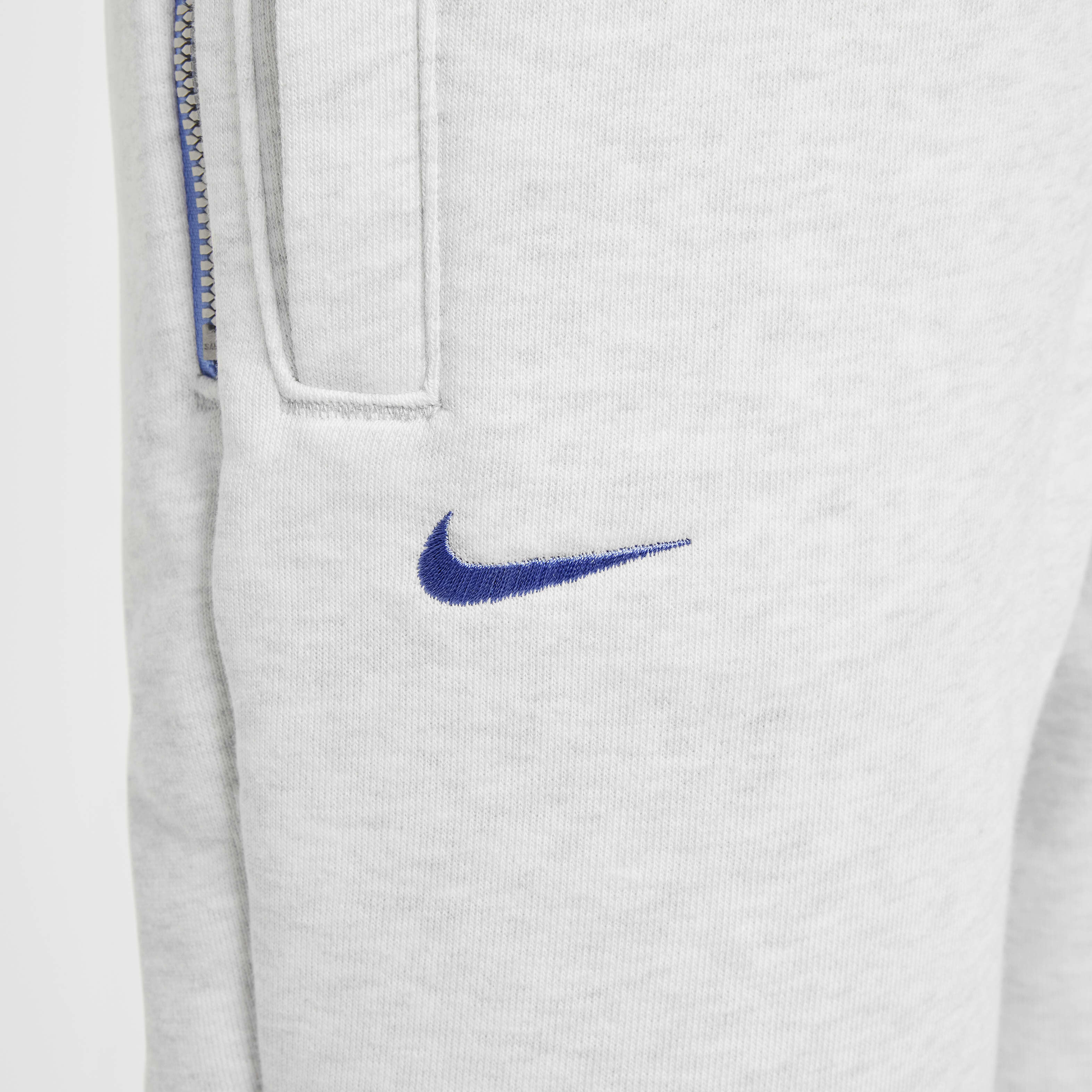 LeBron Standard Issue image number 5