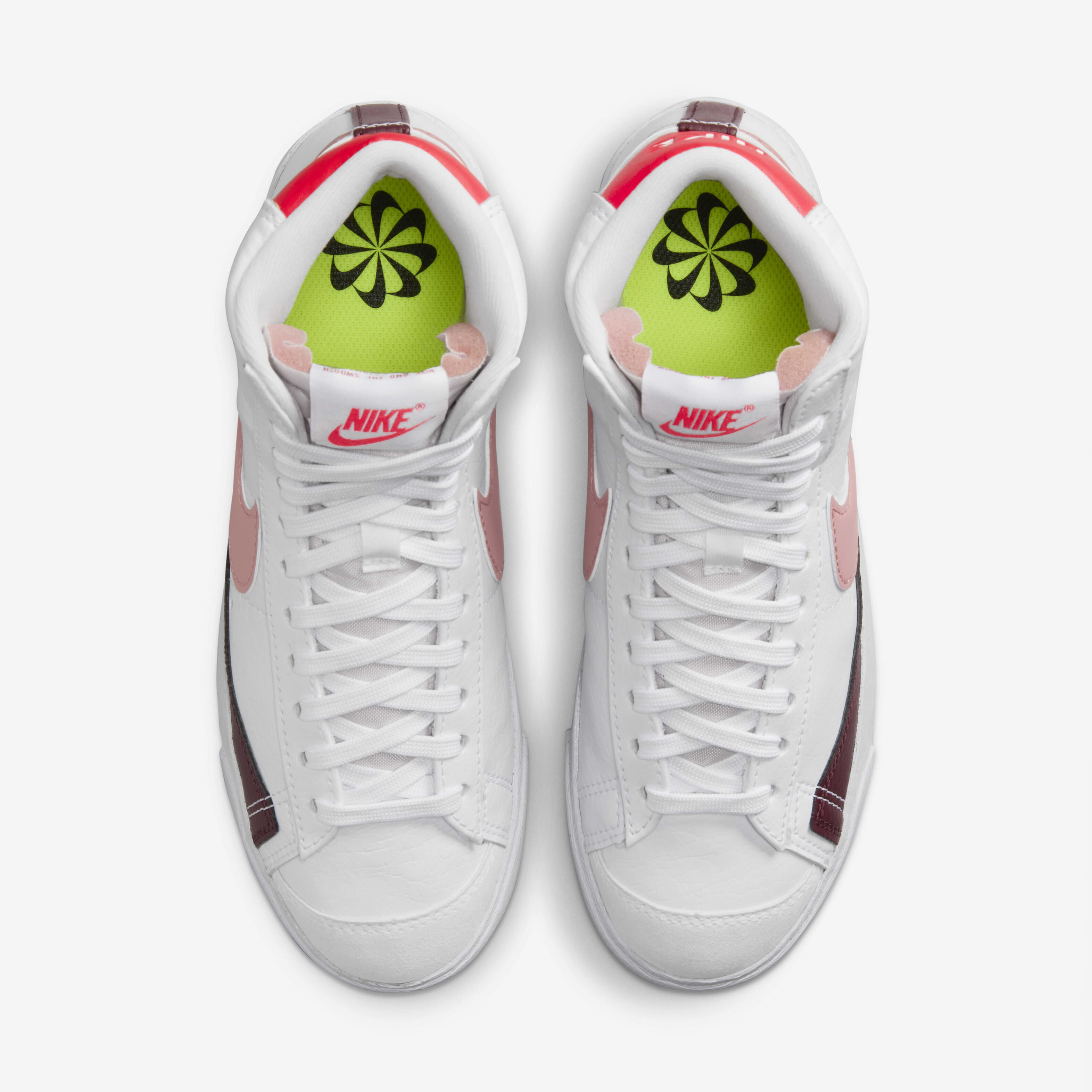 Nike Blazer Mid '77 image number 3