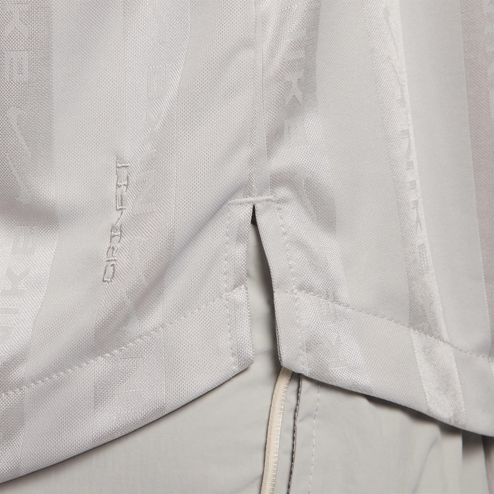 Nike Sportswear Collection image number 3 Nike Sportswear Collection image number 3