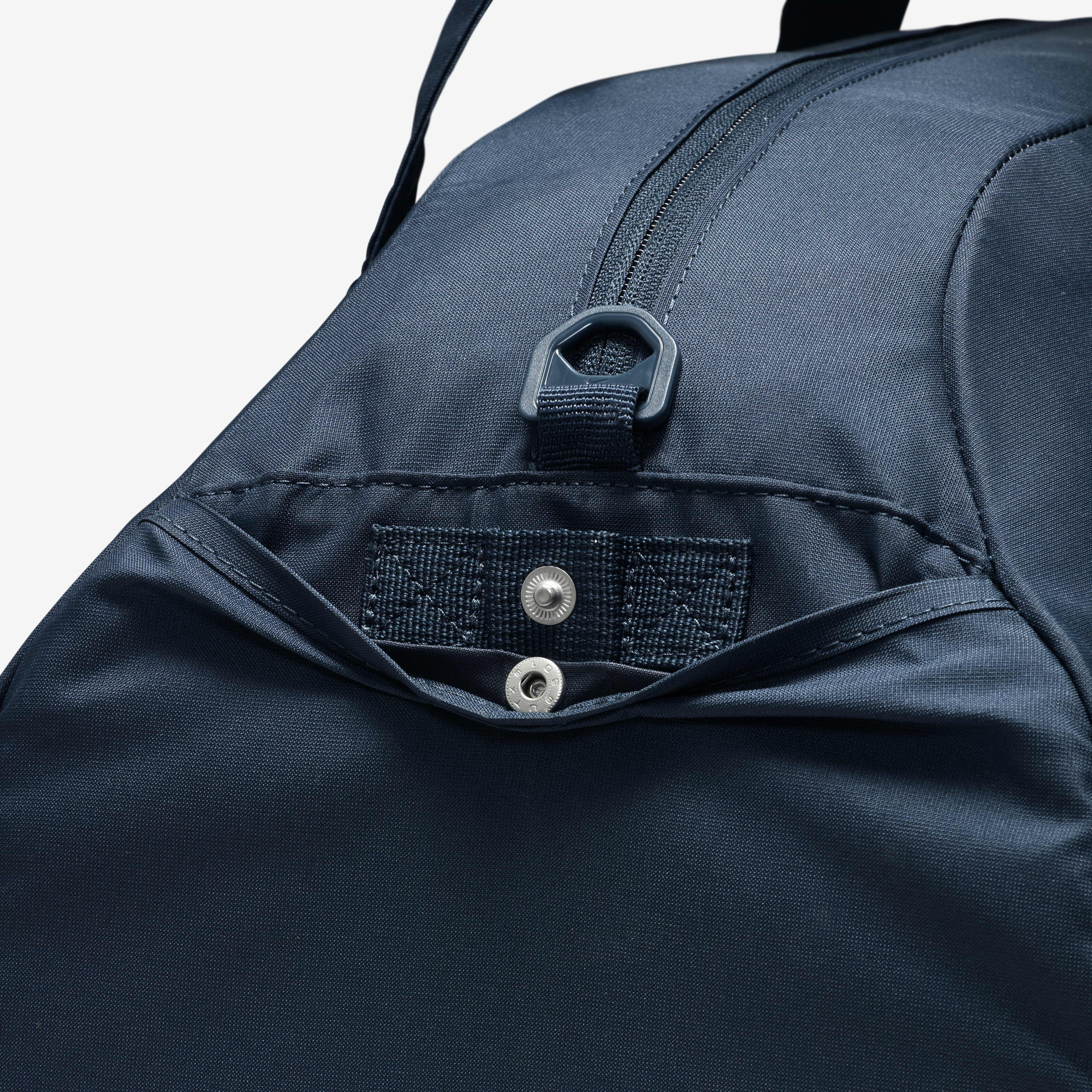 Nike Gym Club image number 7