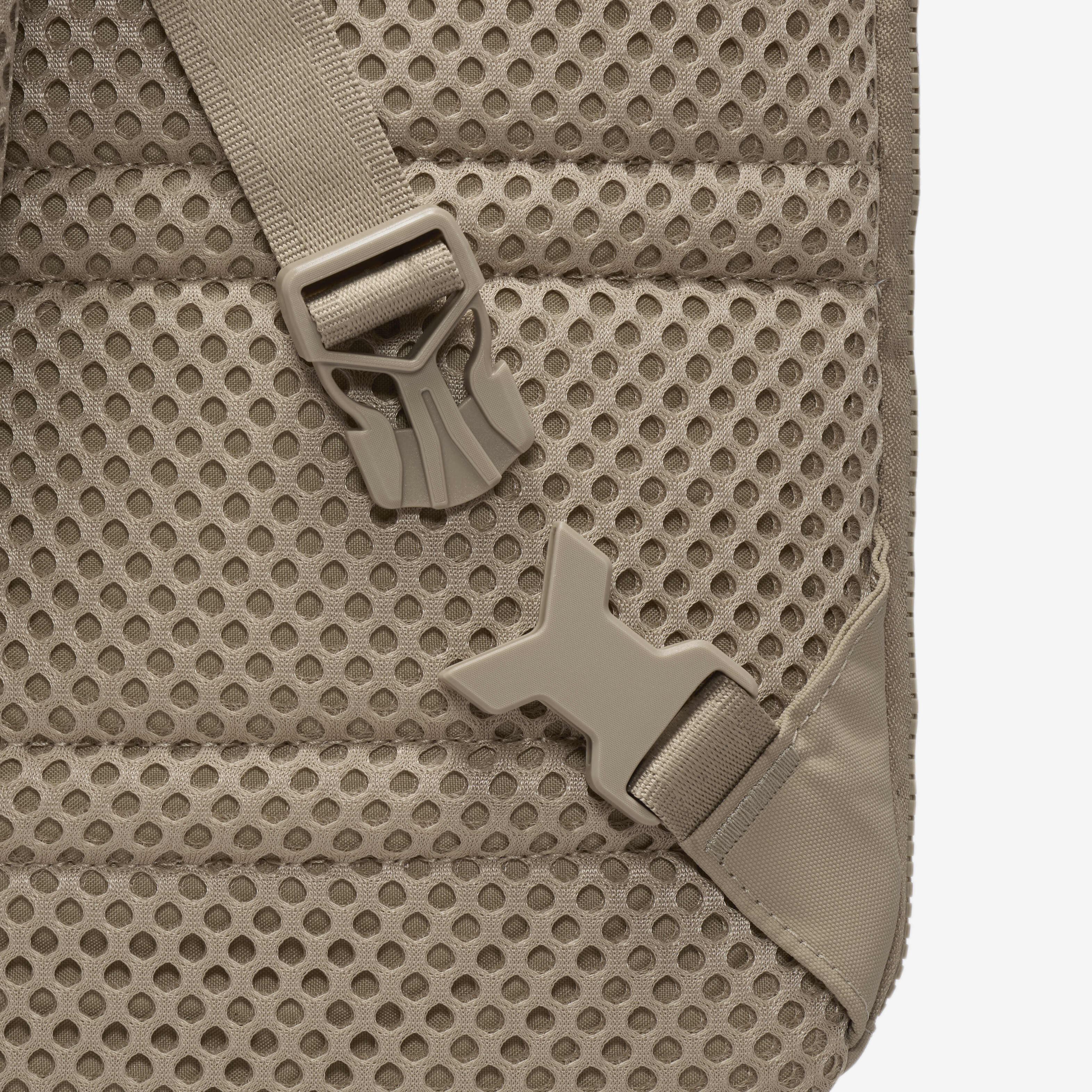 نايكي سبورتسوير ايسنشالز image number 7