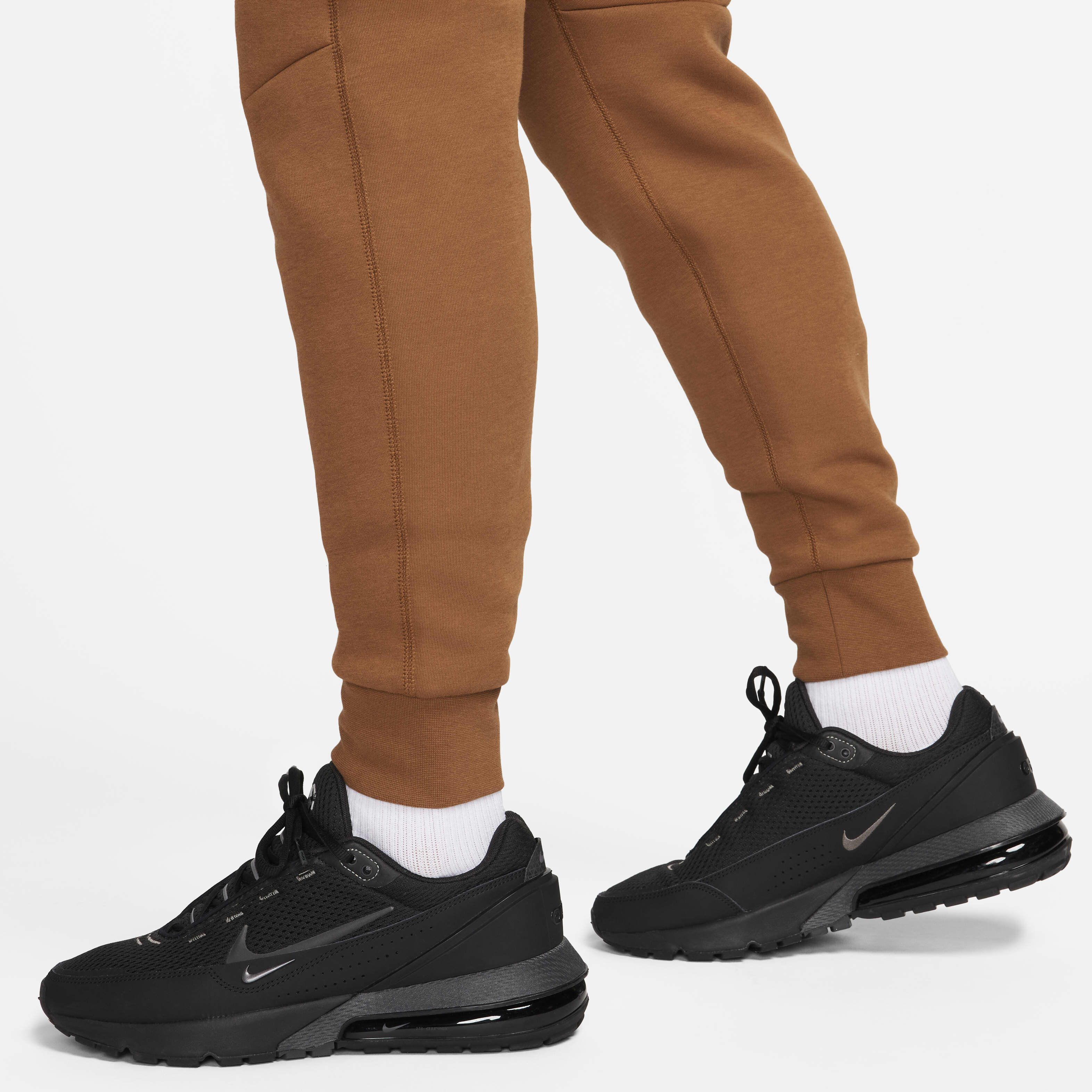 Nike Sportswear Tech Fleece image number 7