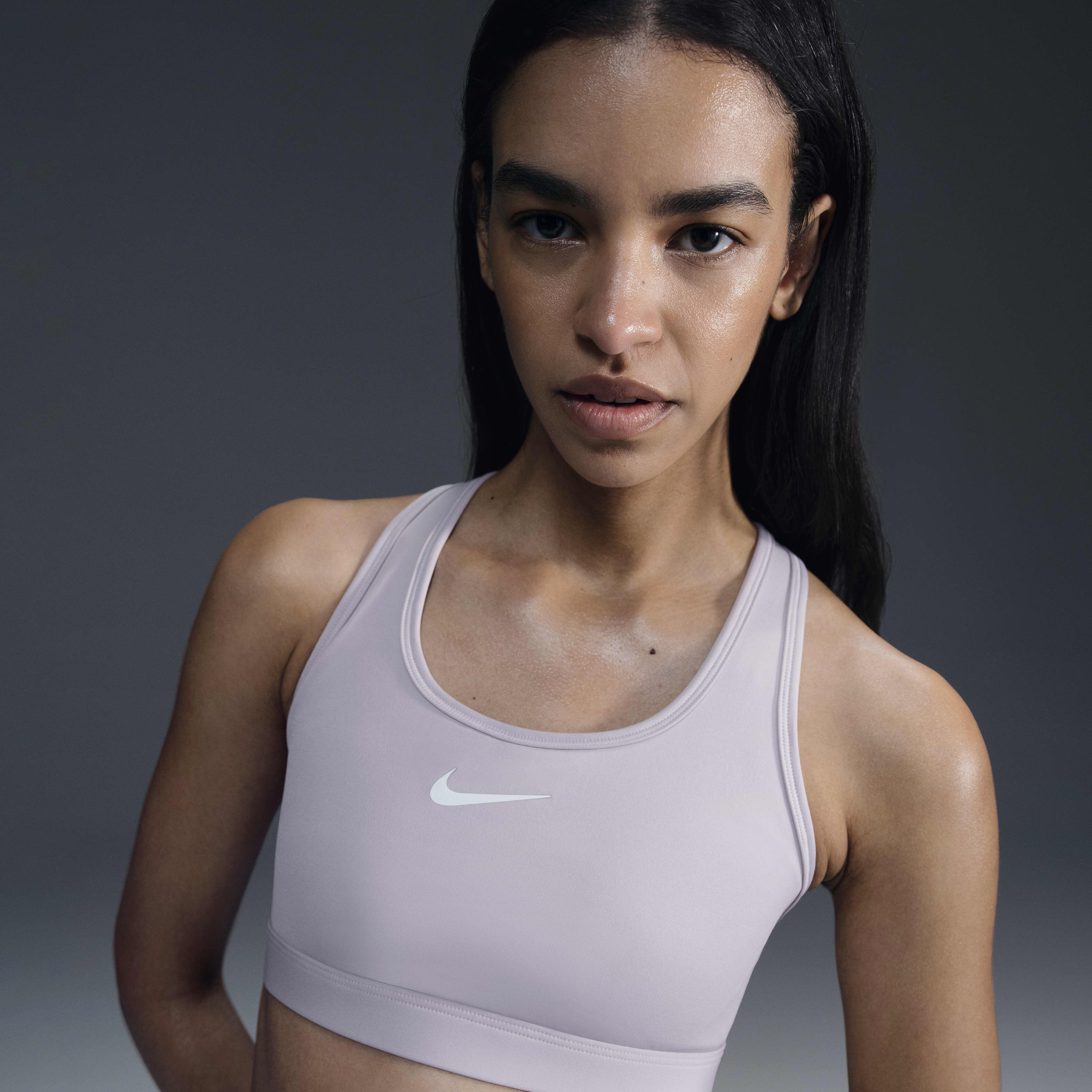 Nike Swoosh Medium-Support image number 0