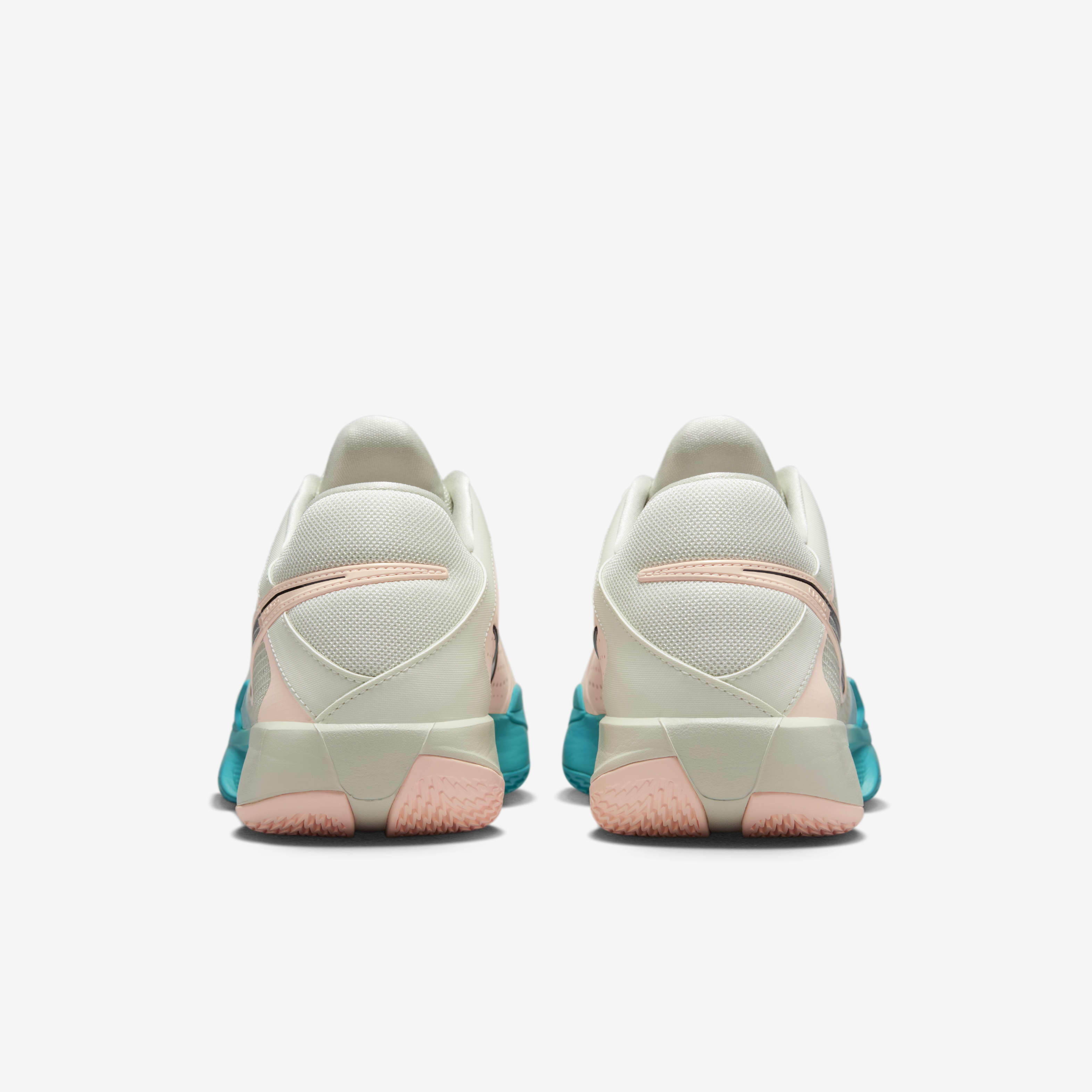 Nike G.T. Cut Cross image number 5