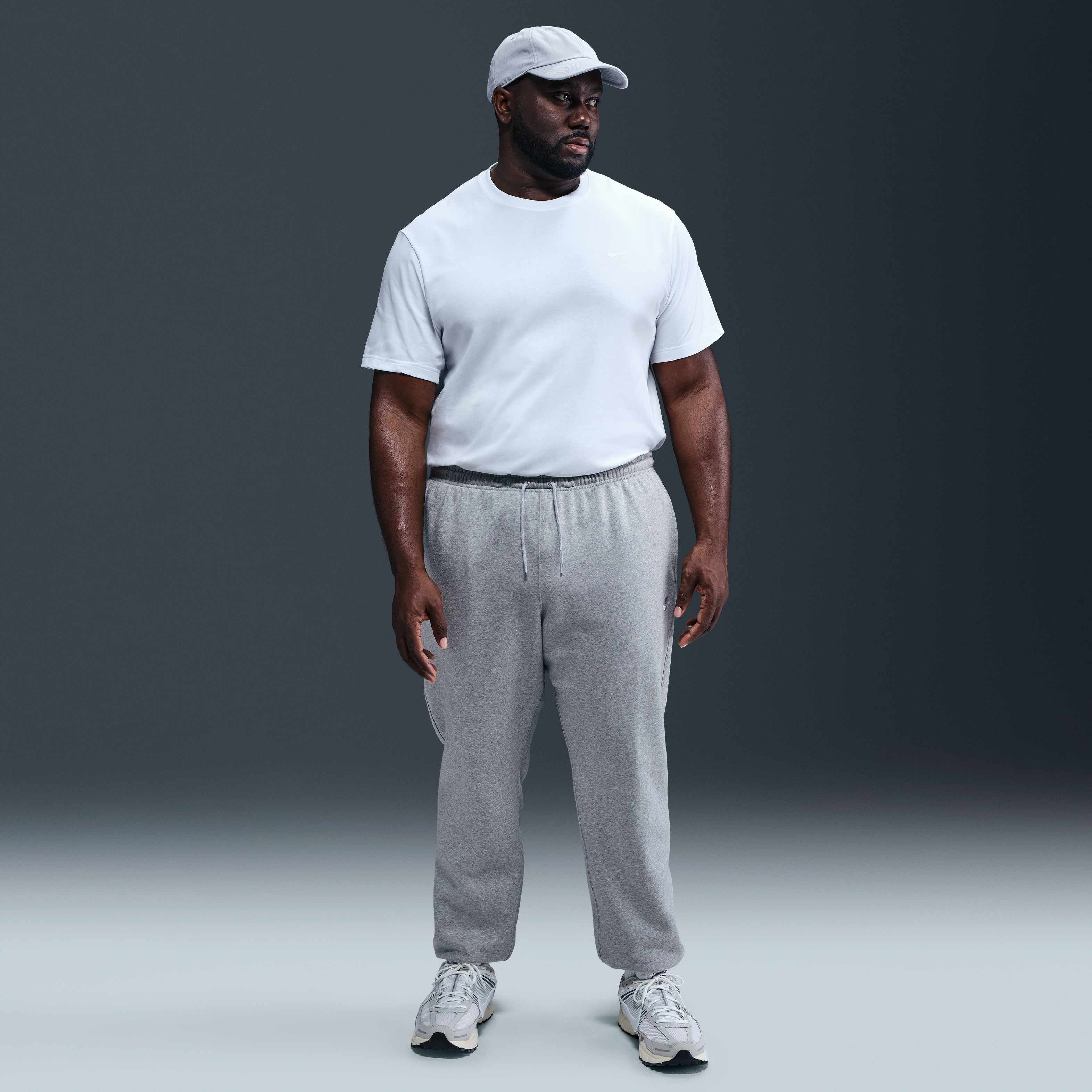 Nike Club image number 5