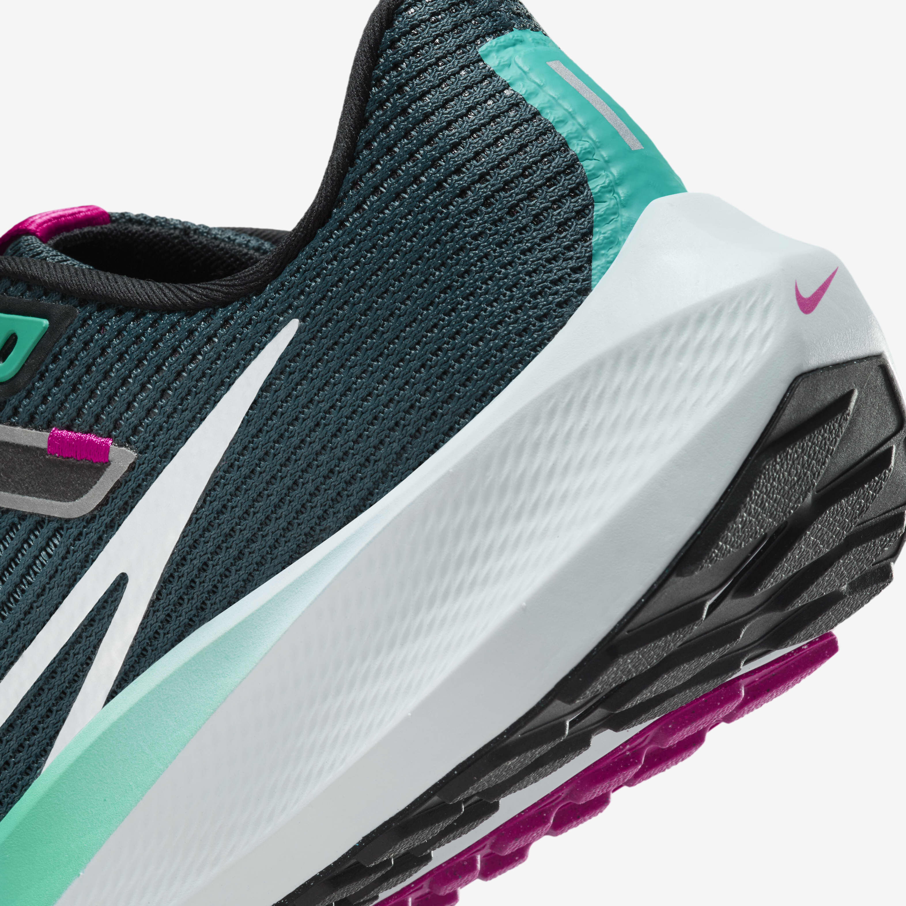 نايكي بيجاسوس 40 image number 7