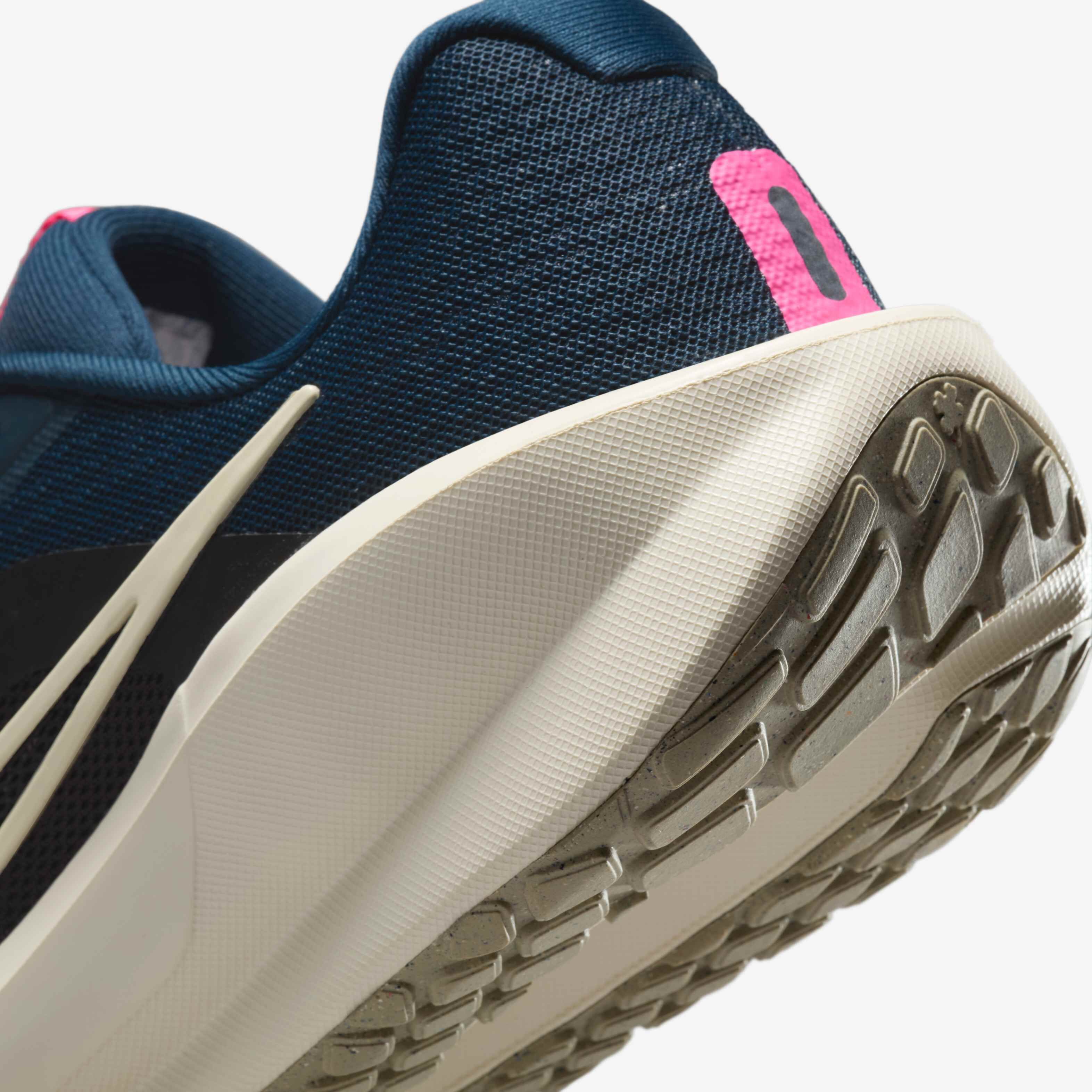 نايكي داونشفتر 13 image number 7