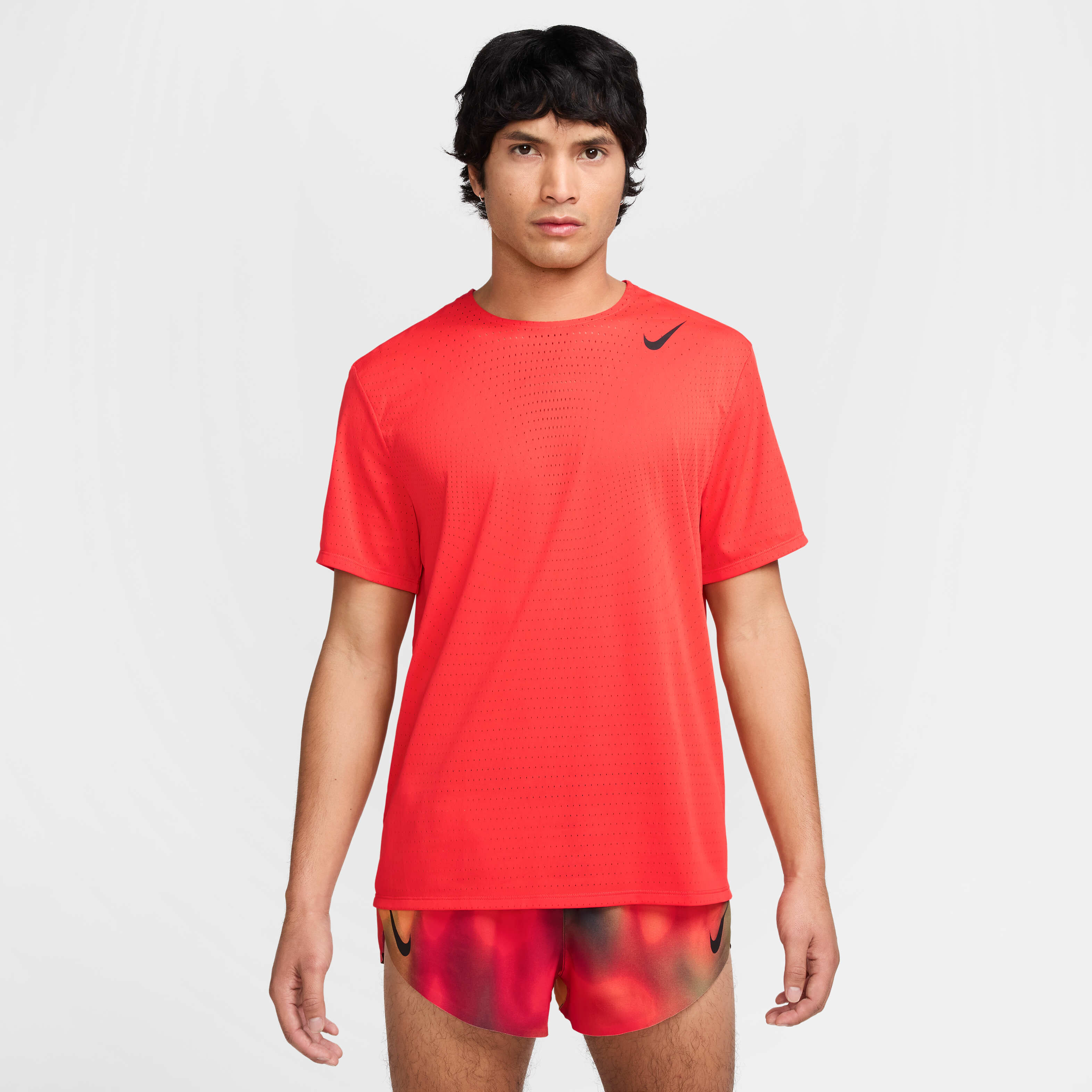 Nike AeroSwift image number 0