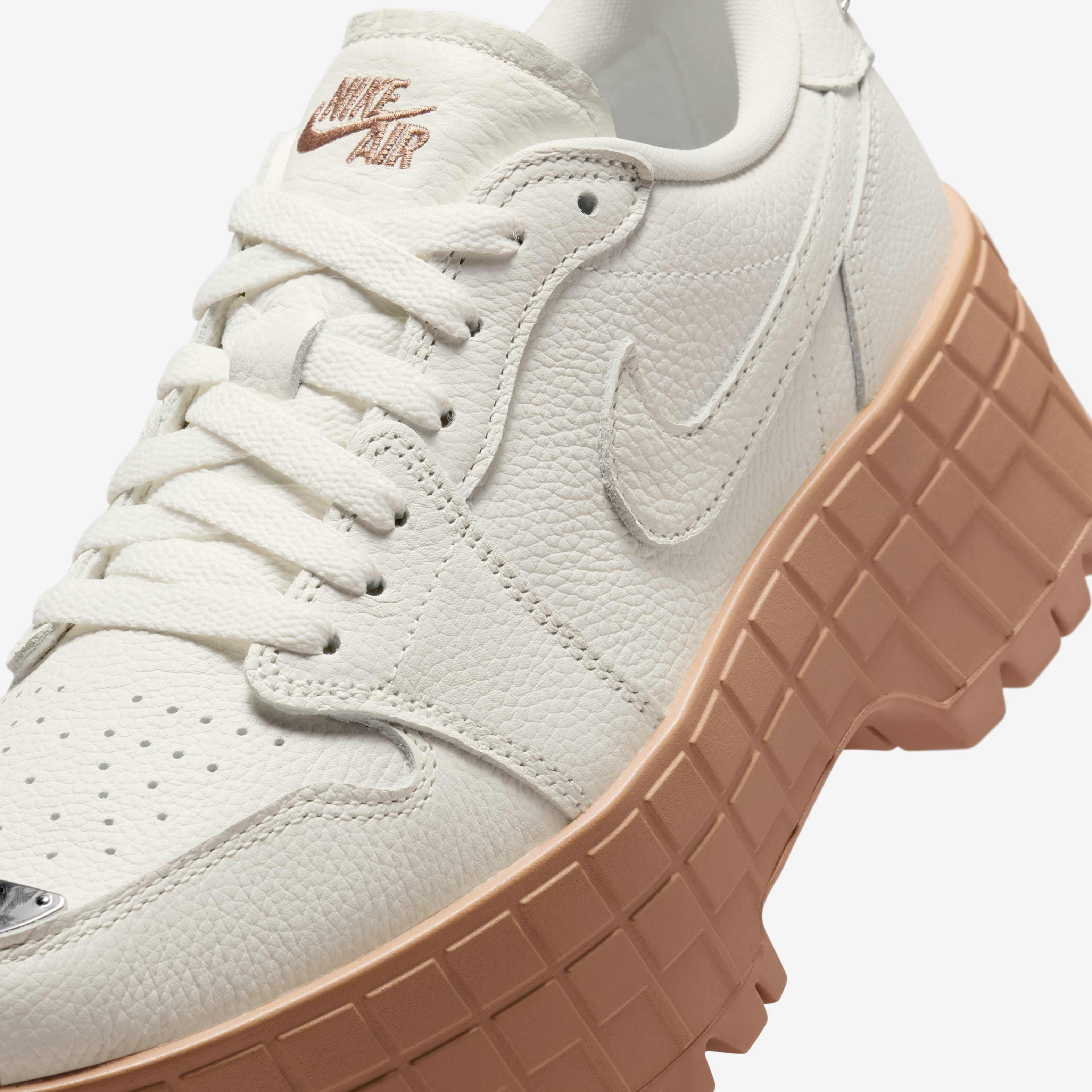 Buy Air Jordan 1 Brooklyn Low Women's Shoes - Sail/Hemp