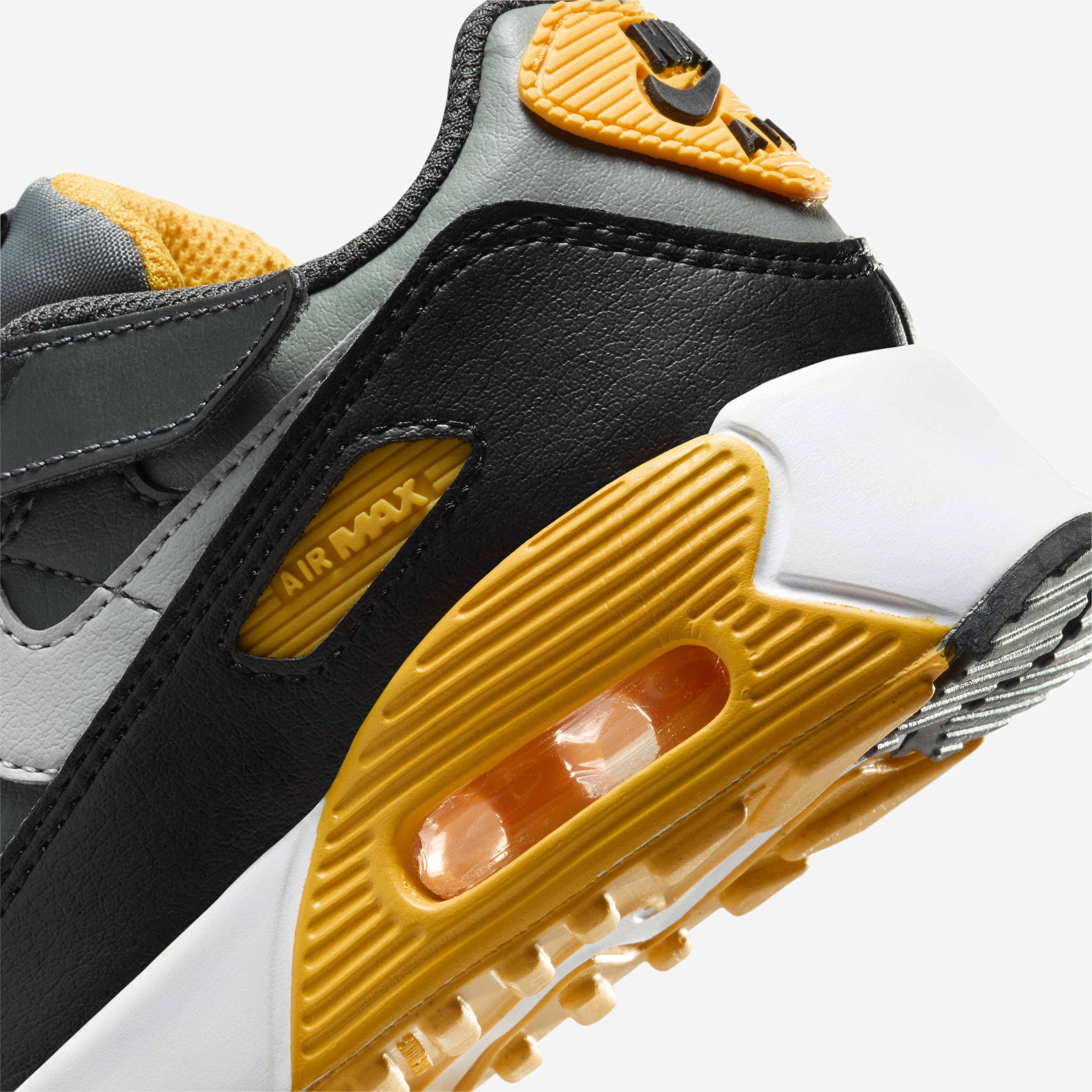 Nike Air Max 90 EasyOn image number 7