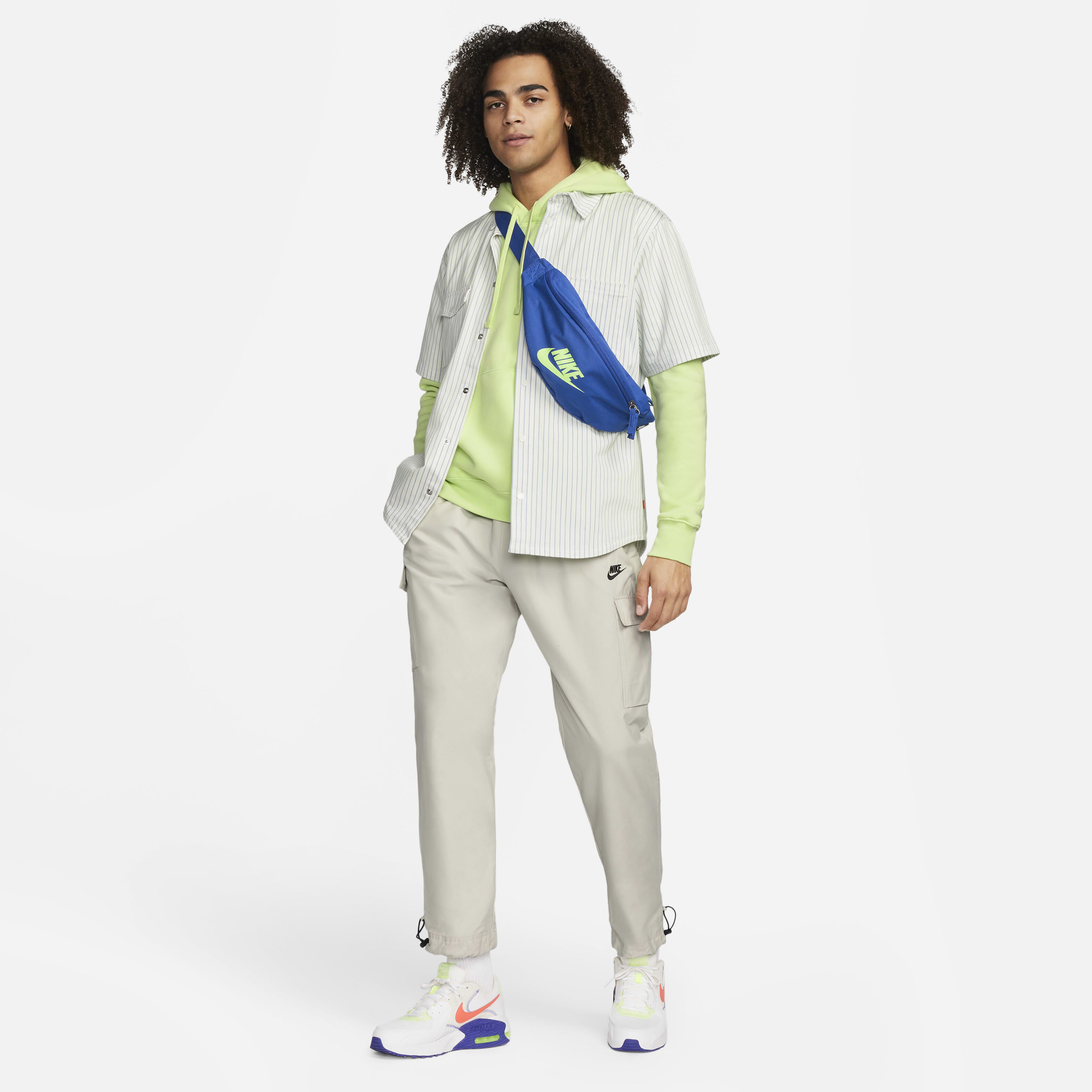 نايكي سبورتسوير كلوب فليس image number 4