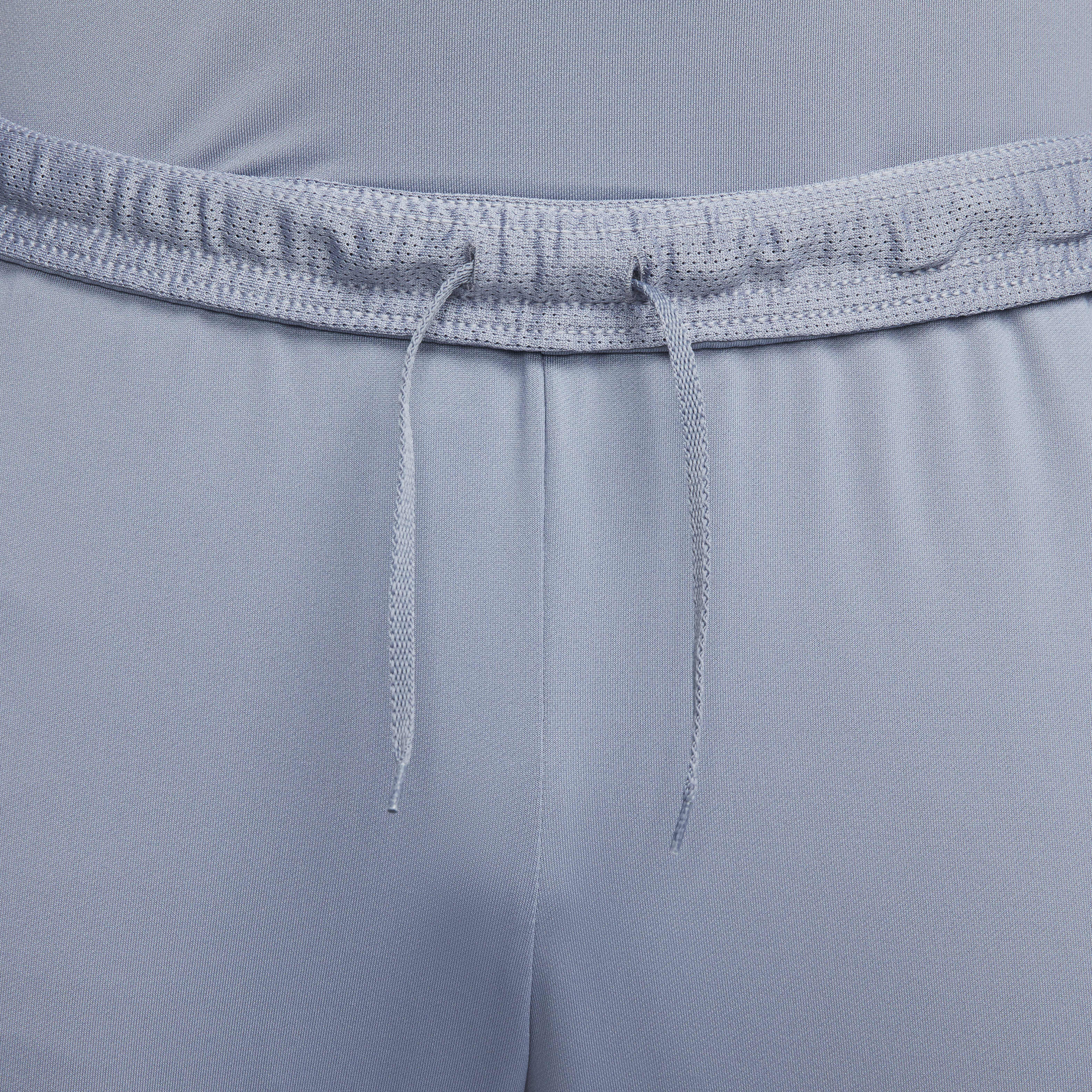 Inter Milan Strike Third image number 4