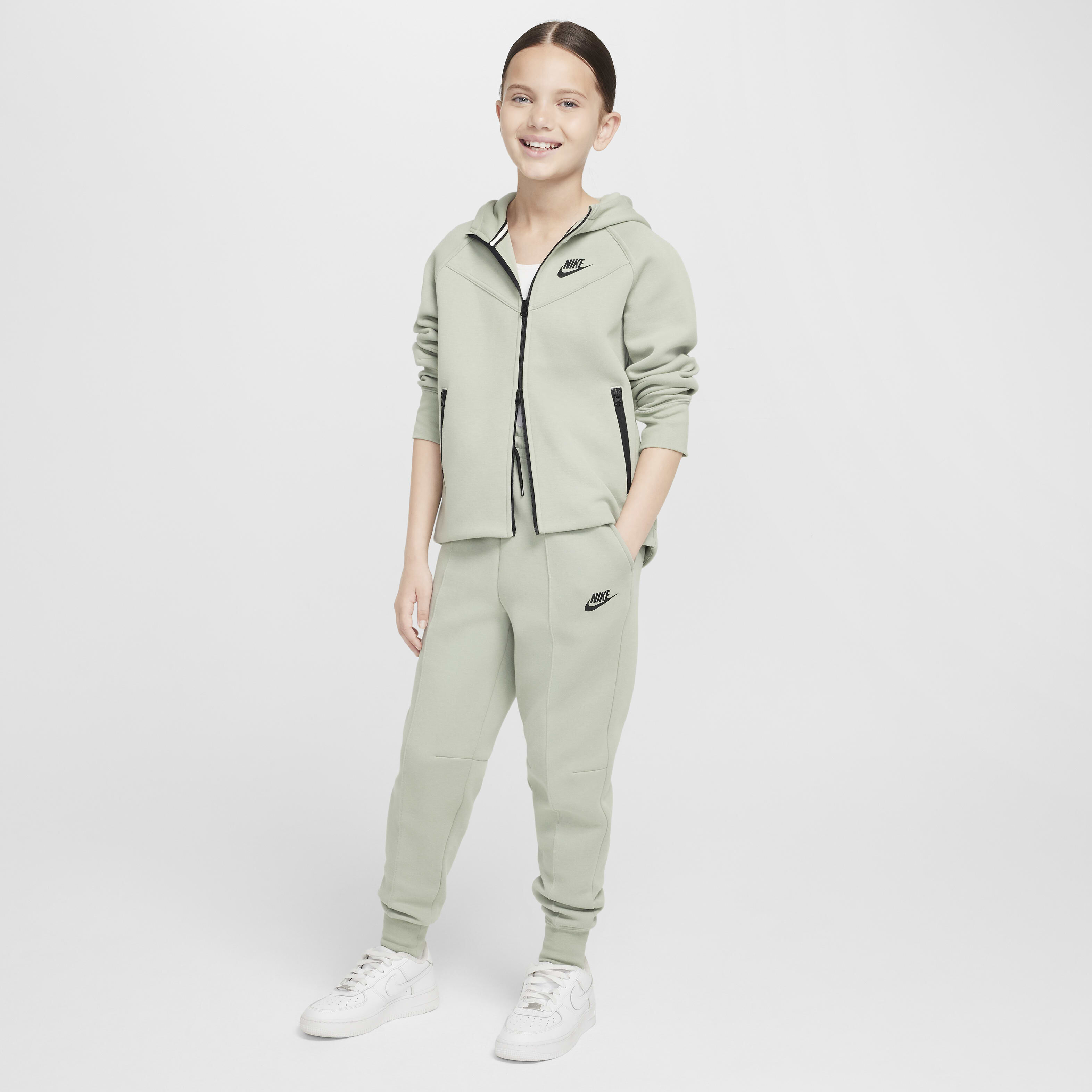 Grey nike joggers girls hot sale