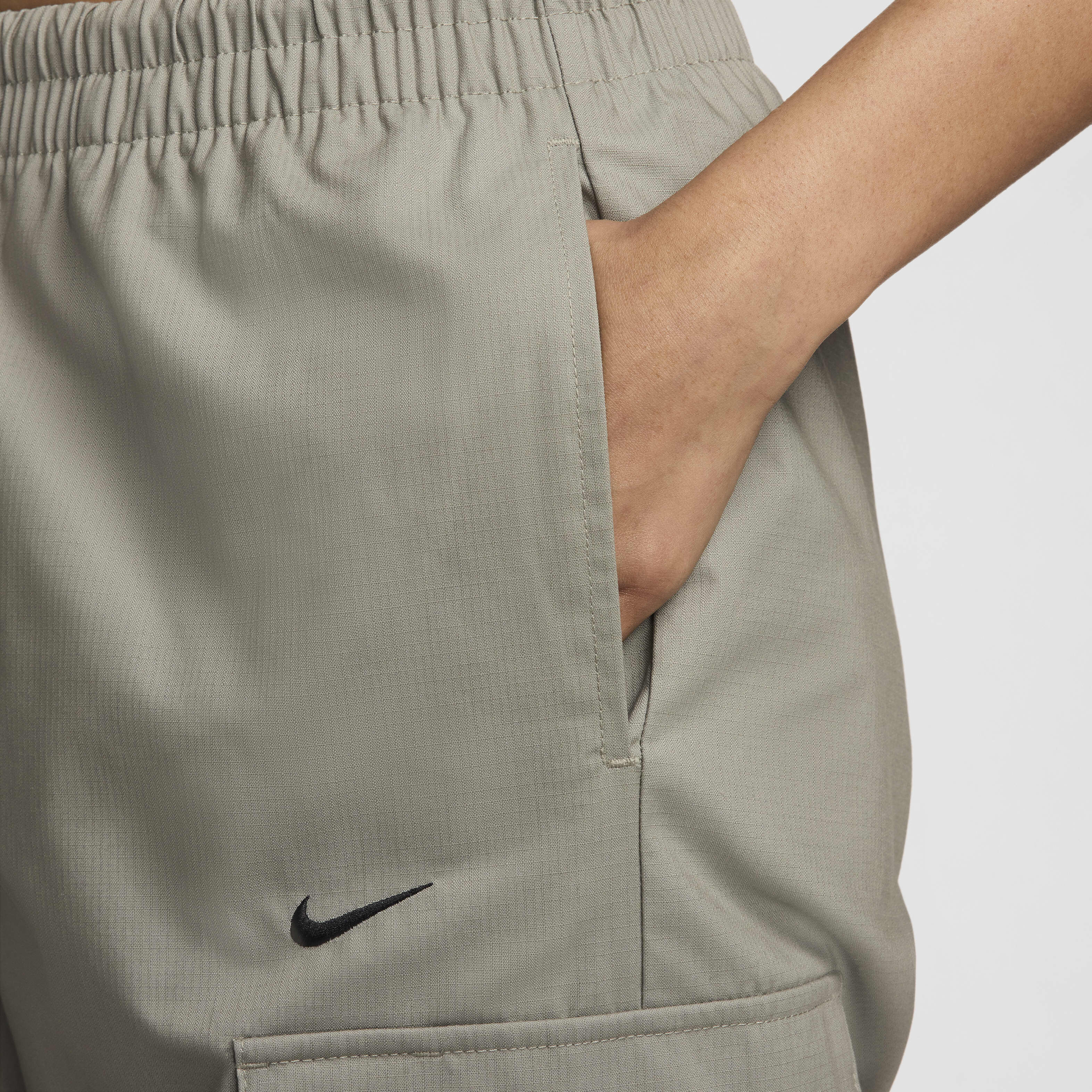 Nike Sportswear Everything Wovens image number 3