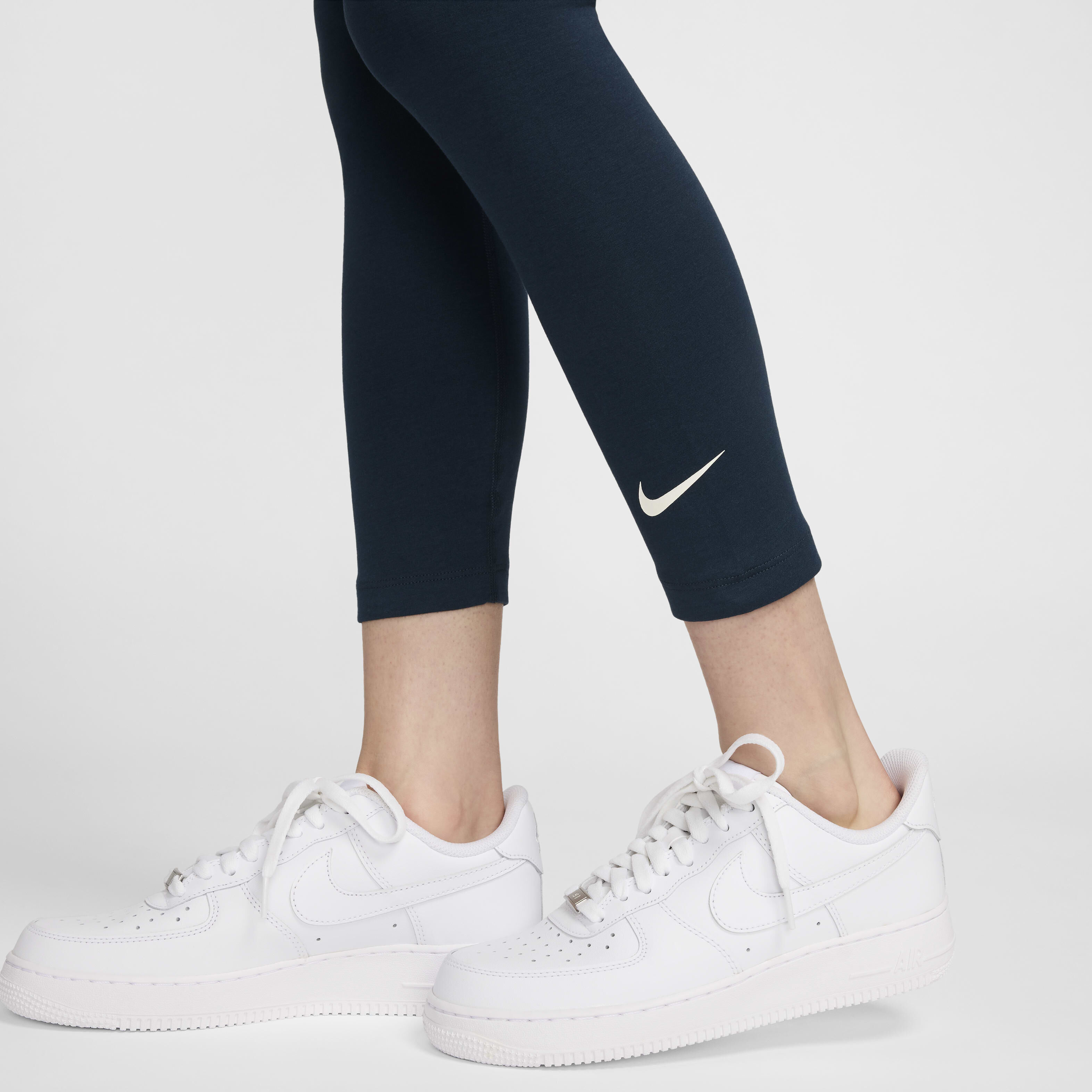 Cheap nike activewear store