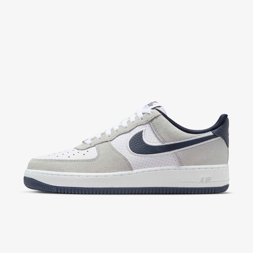 Nike Air Force 1 '07 LV8