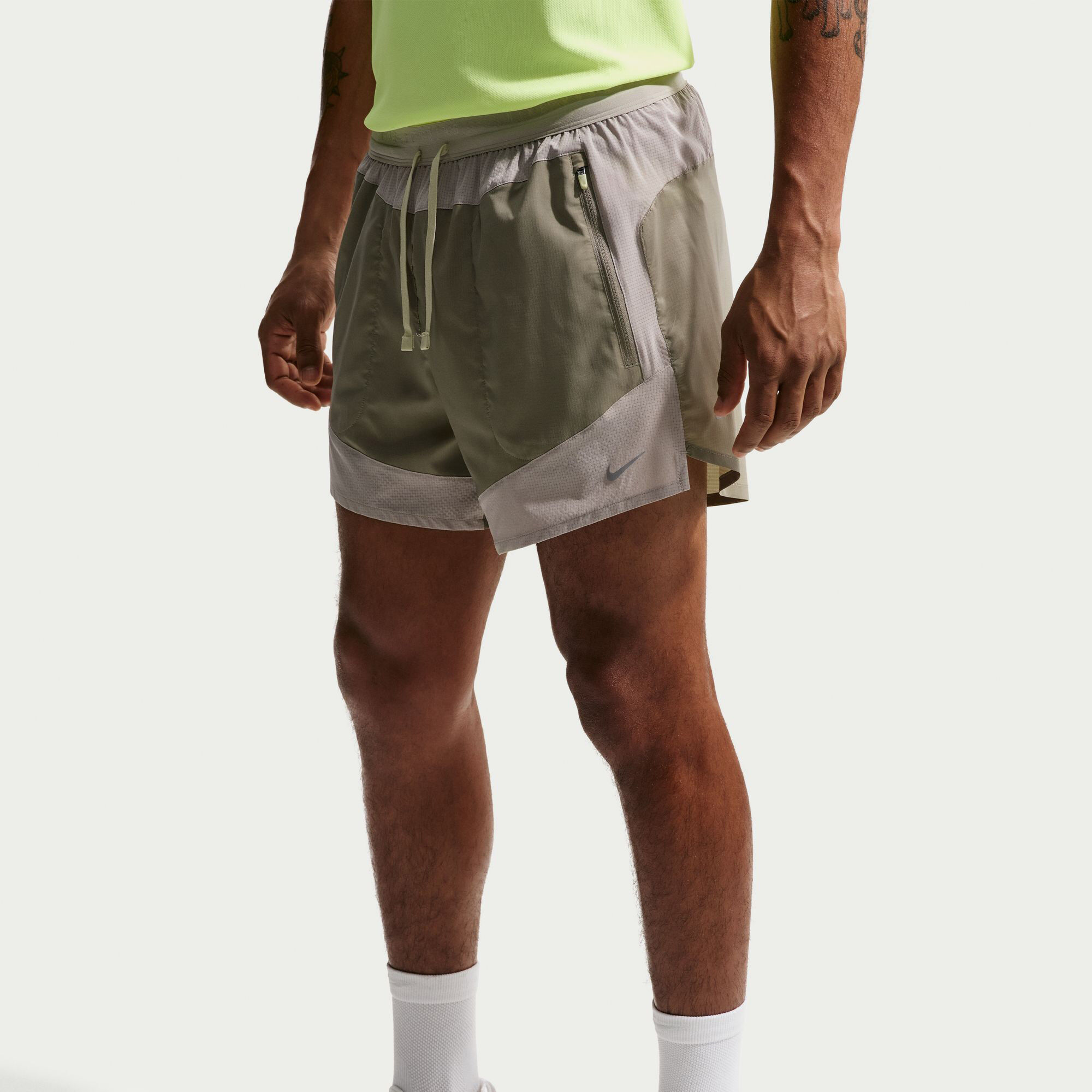 Nike Stride Plus image number 2