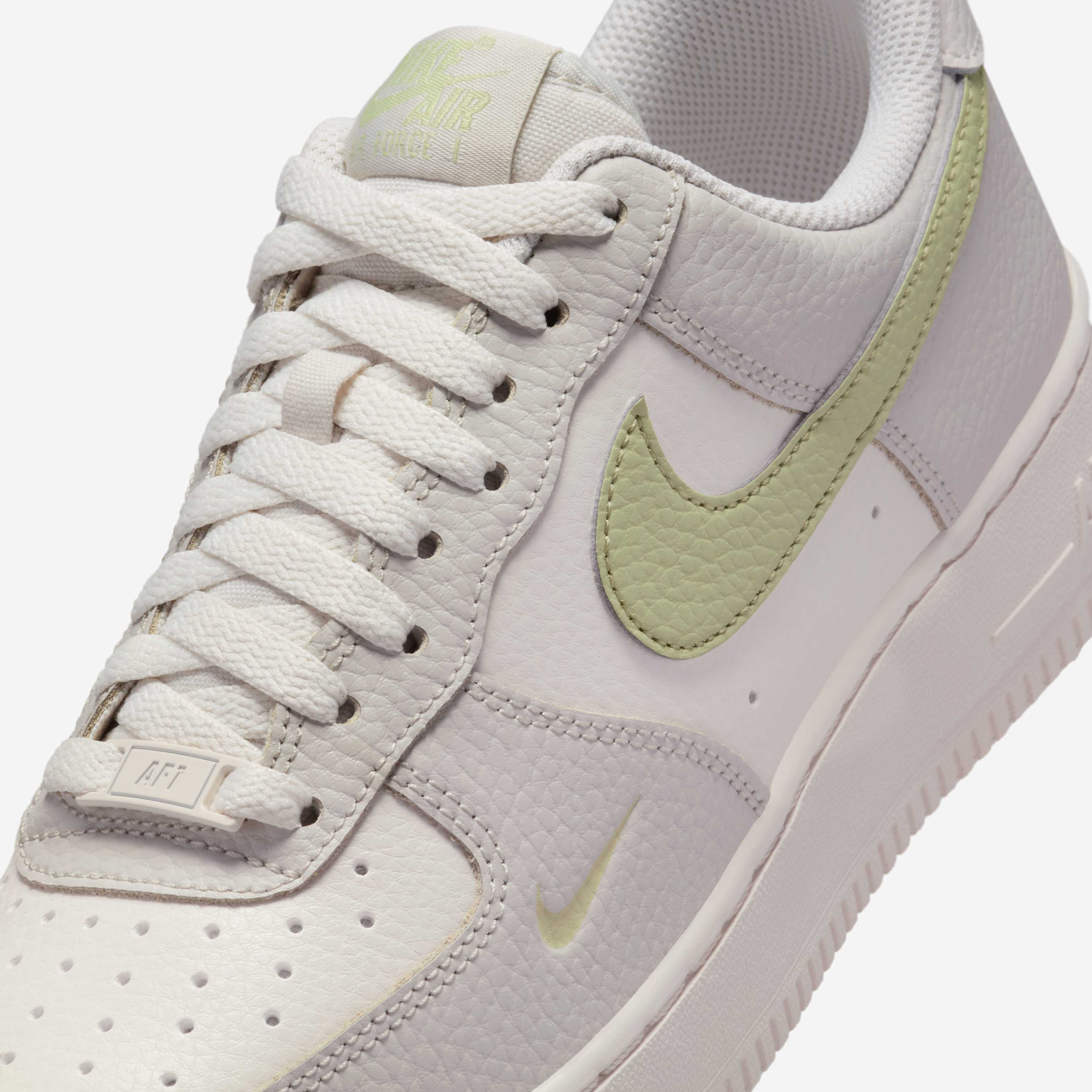 Nike Air Force 1 '07 image number 6