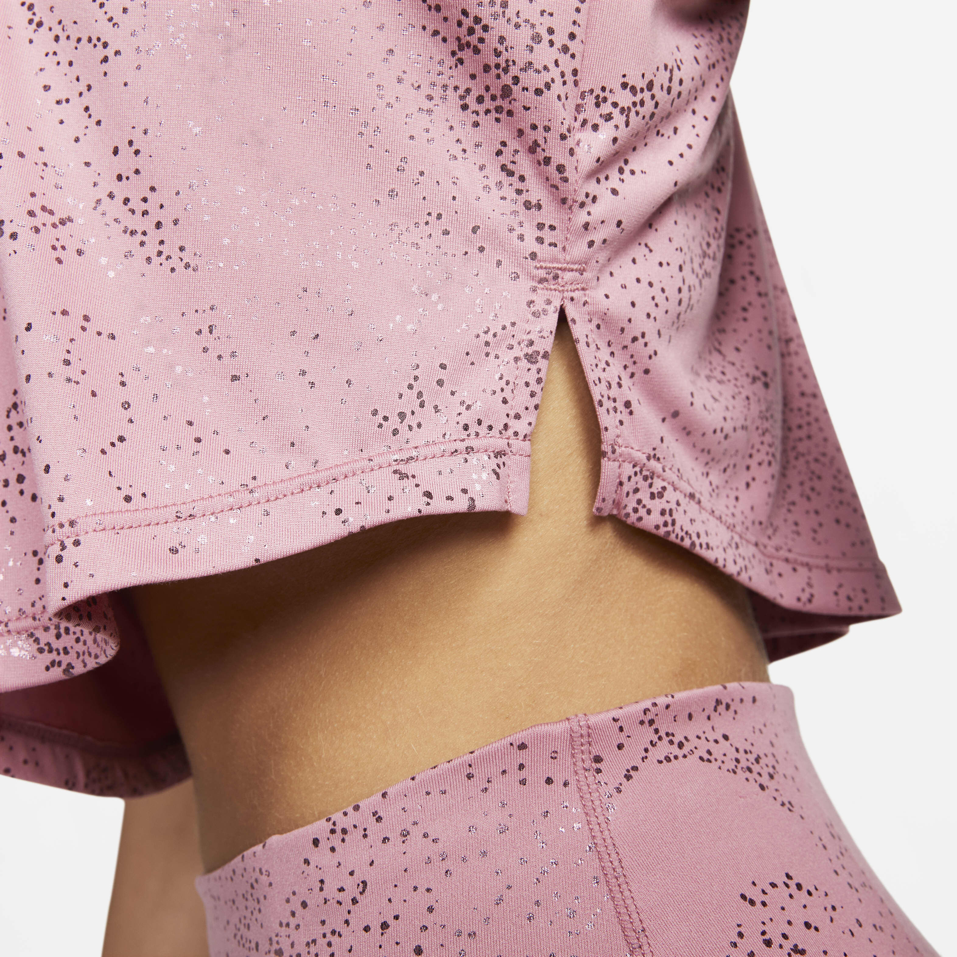 Nike Dri-FIT One image number 3