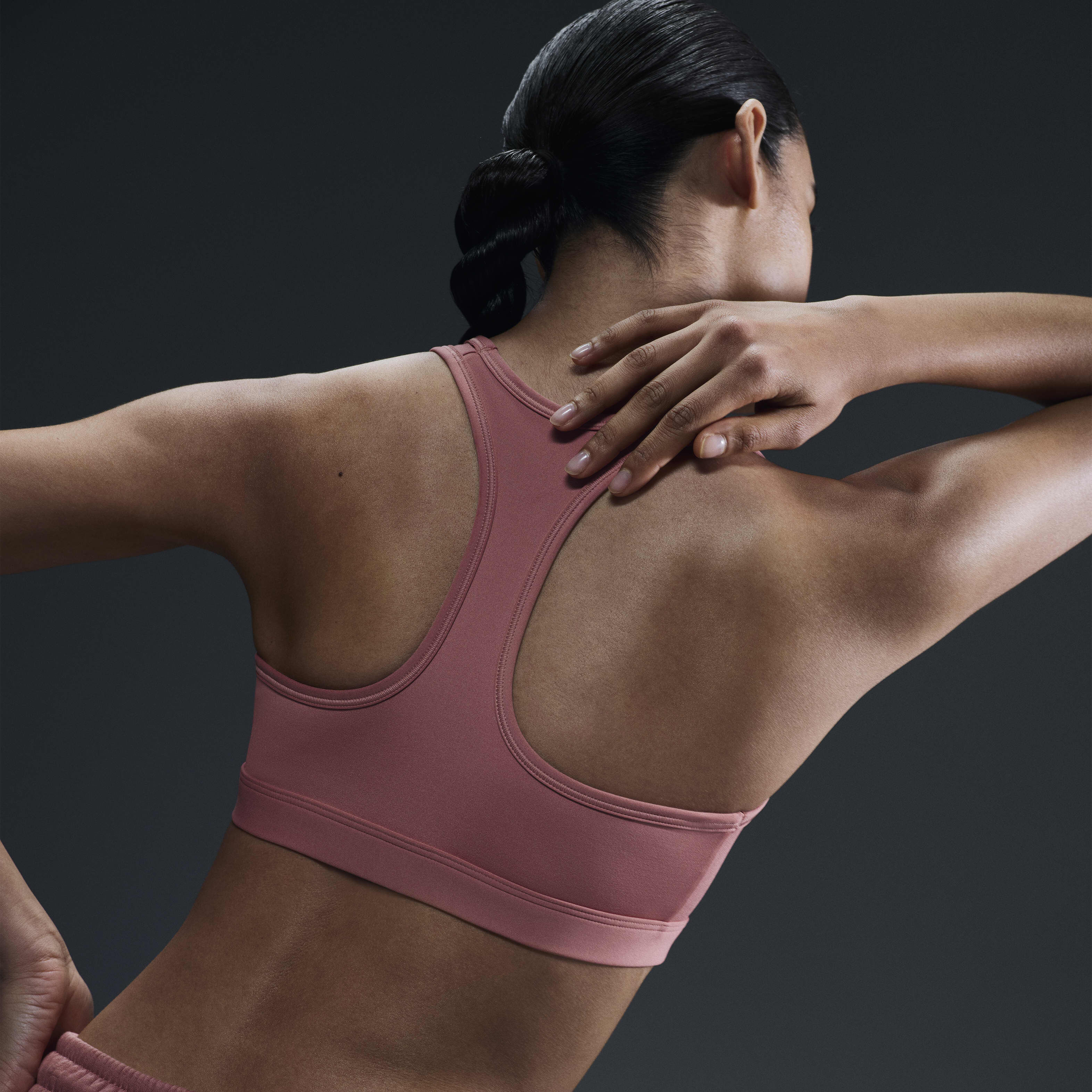 Nike Swoosh Medium-Support image number 2