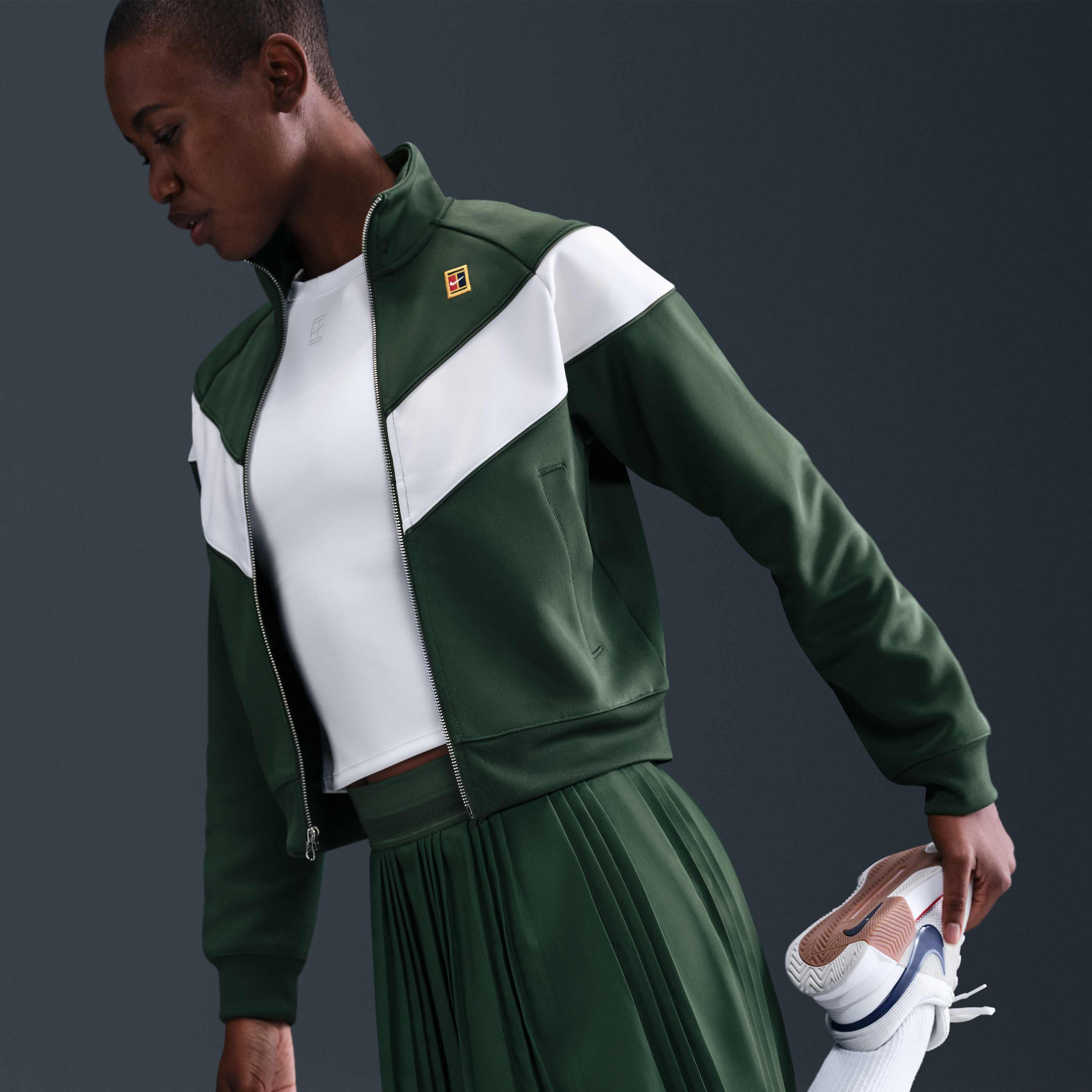 NikeCourt Advantage image number 4