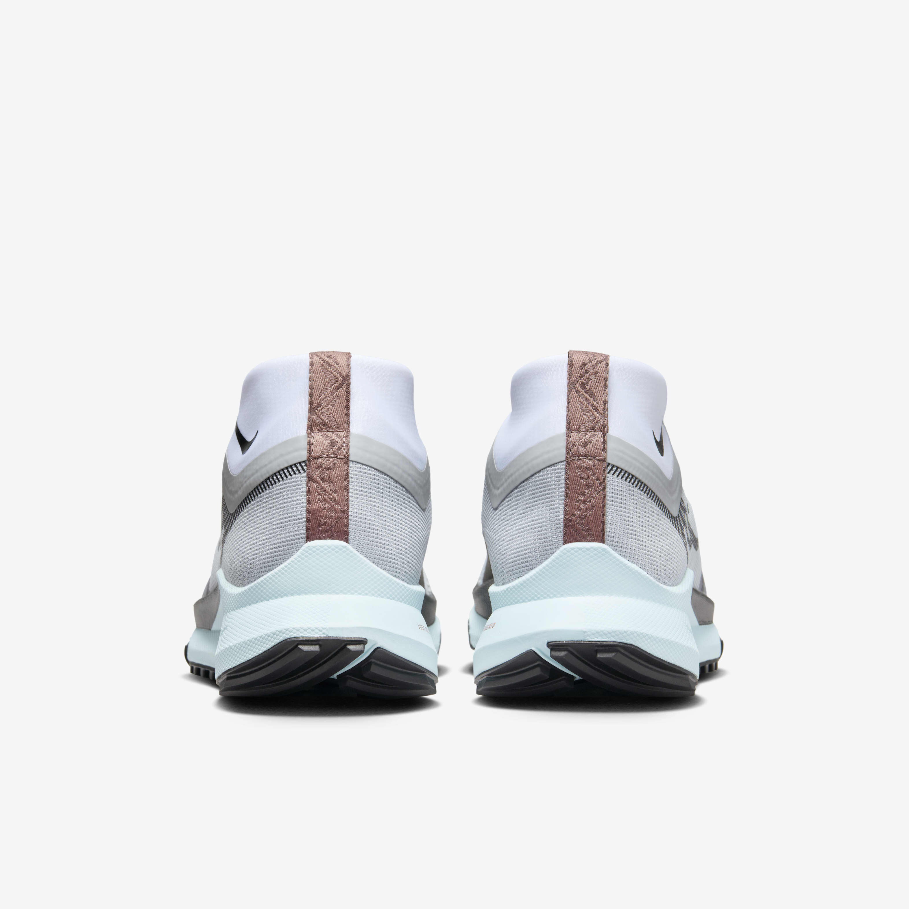 Buy Nike Pegasus Trail 4 GORE TEX Women s Waterproof Trail Running Shoes Nike Qatar Official