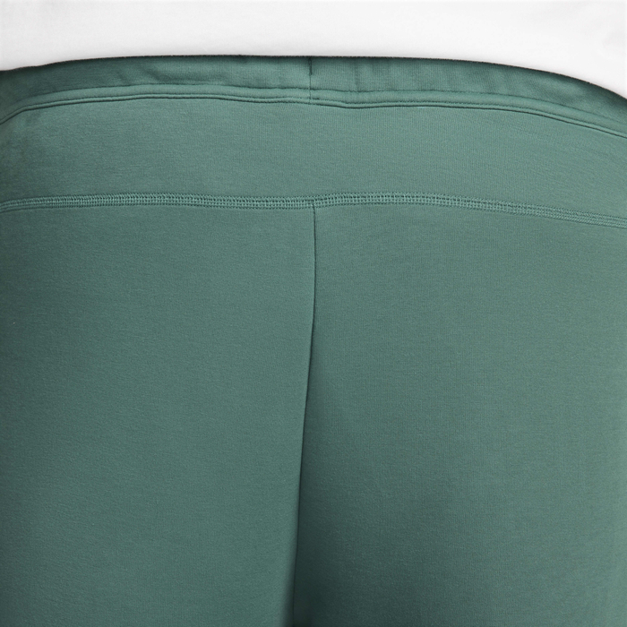 نايكي سبورتسوير تك فليس   image number 15 نايكي سبورتسوير تك فليس   image number 15