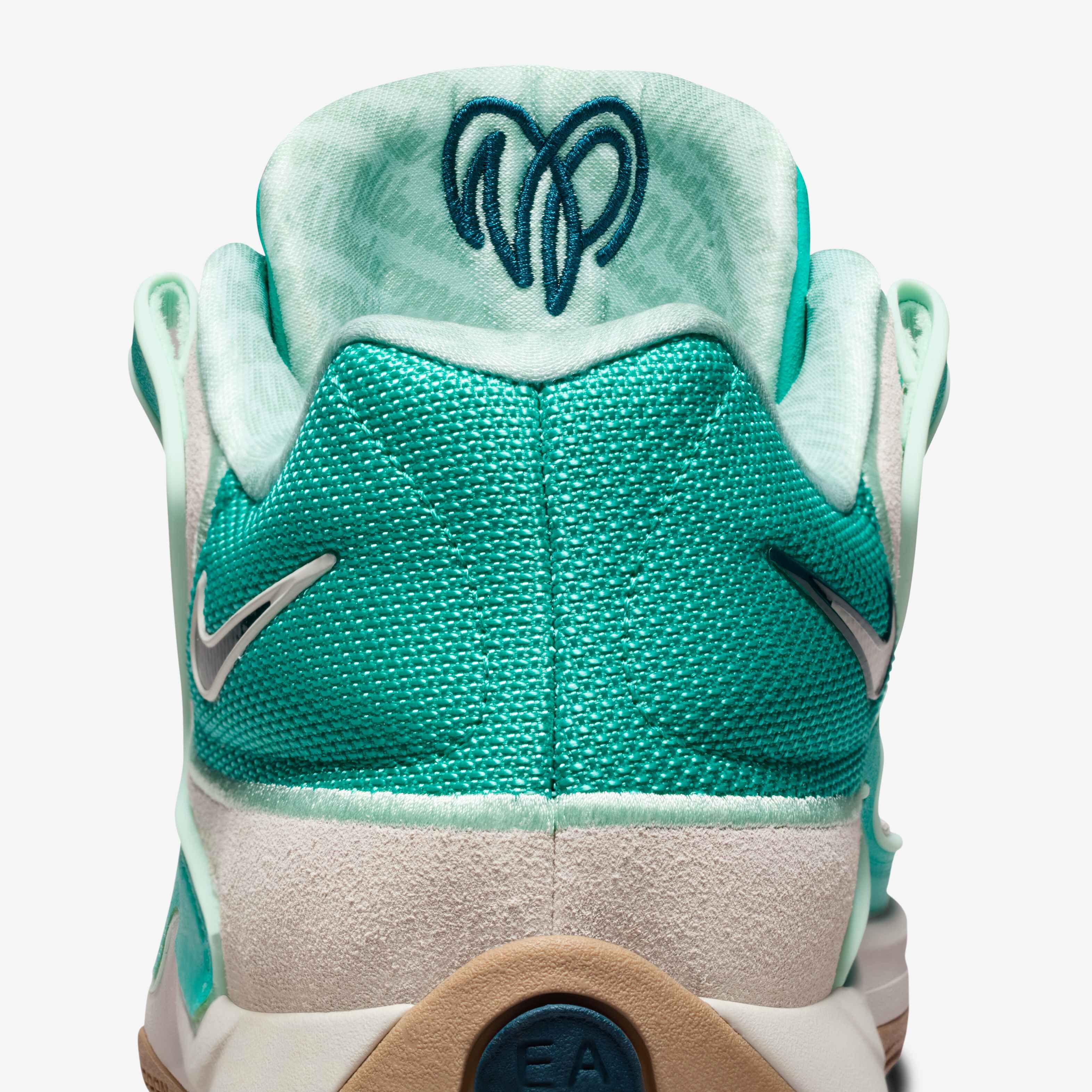 KD18 'New Dawn' image number 8