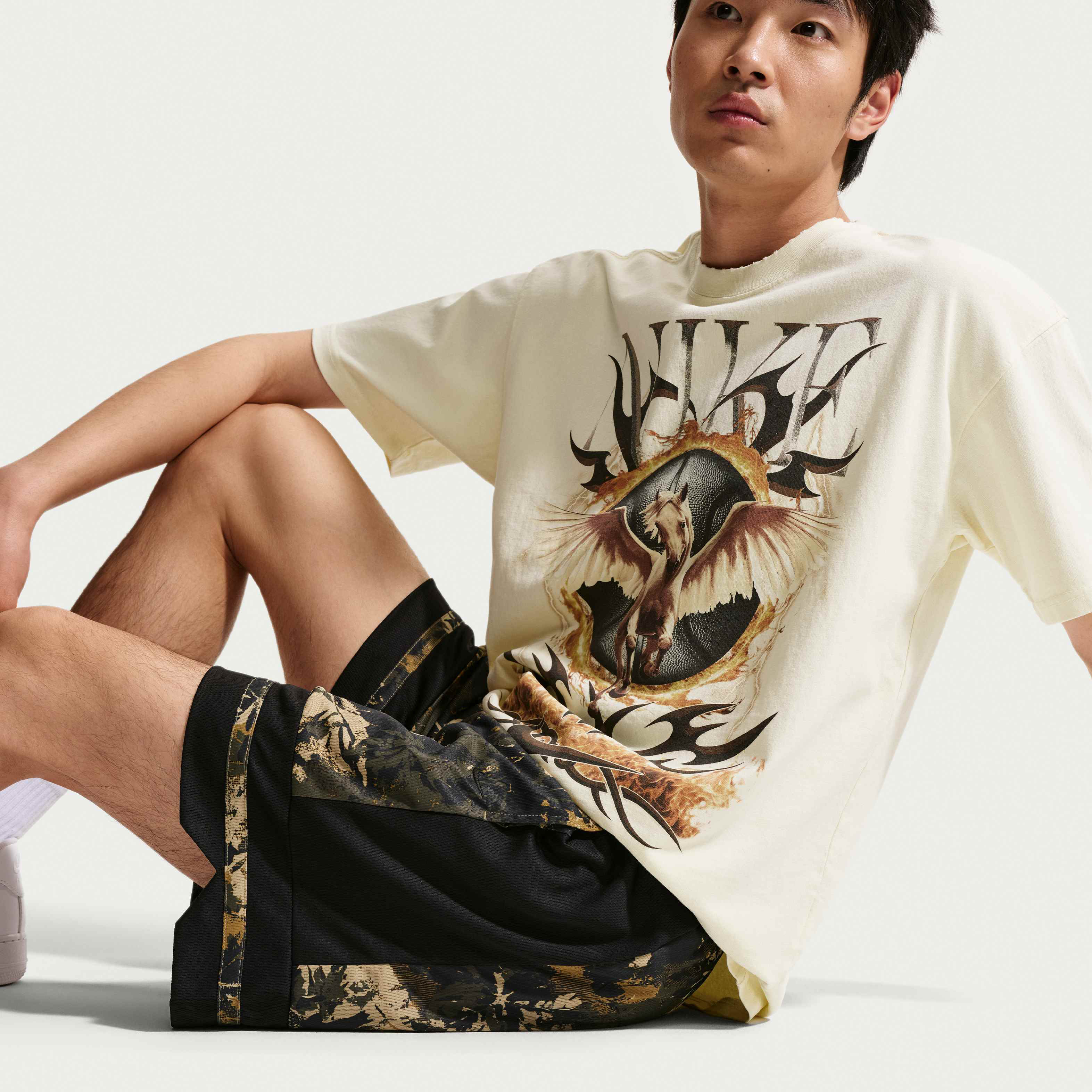 Nike Classic image number 3