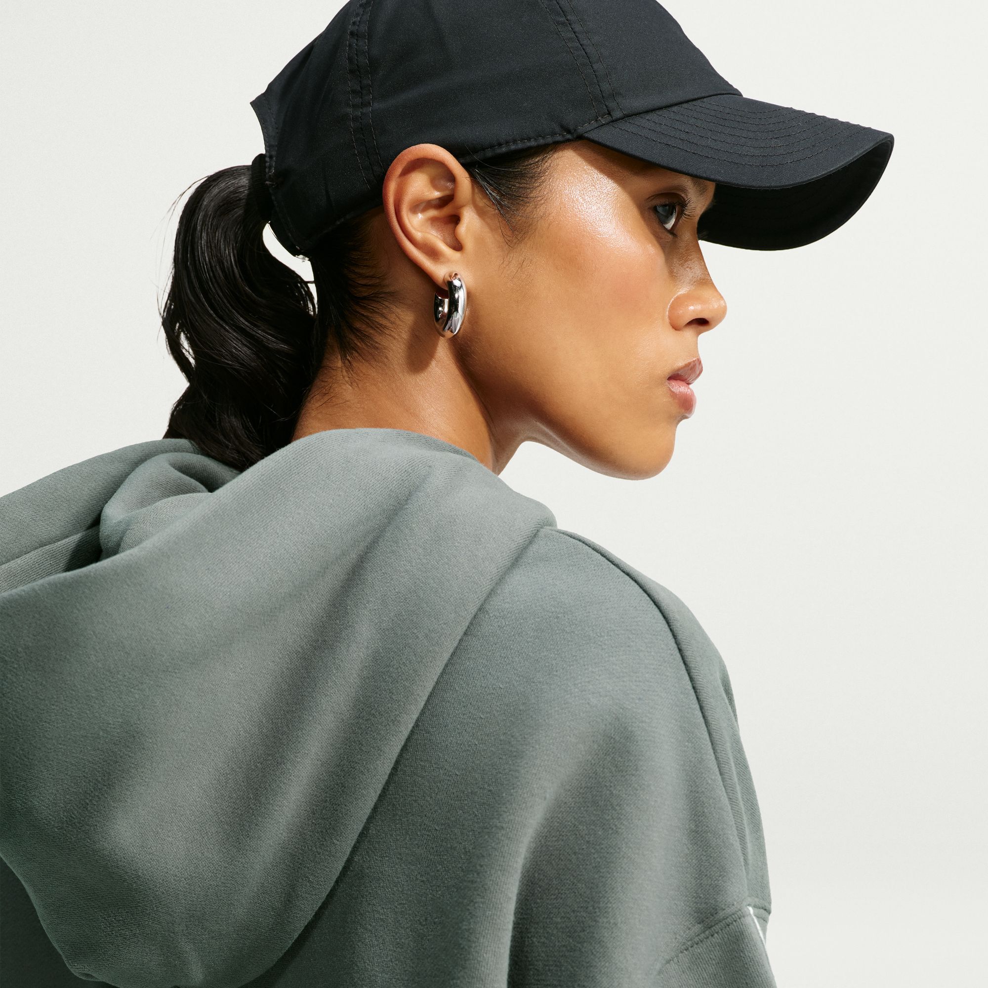 Nike Studio Fleece Medium Weight image number 3