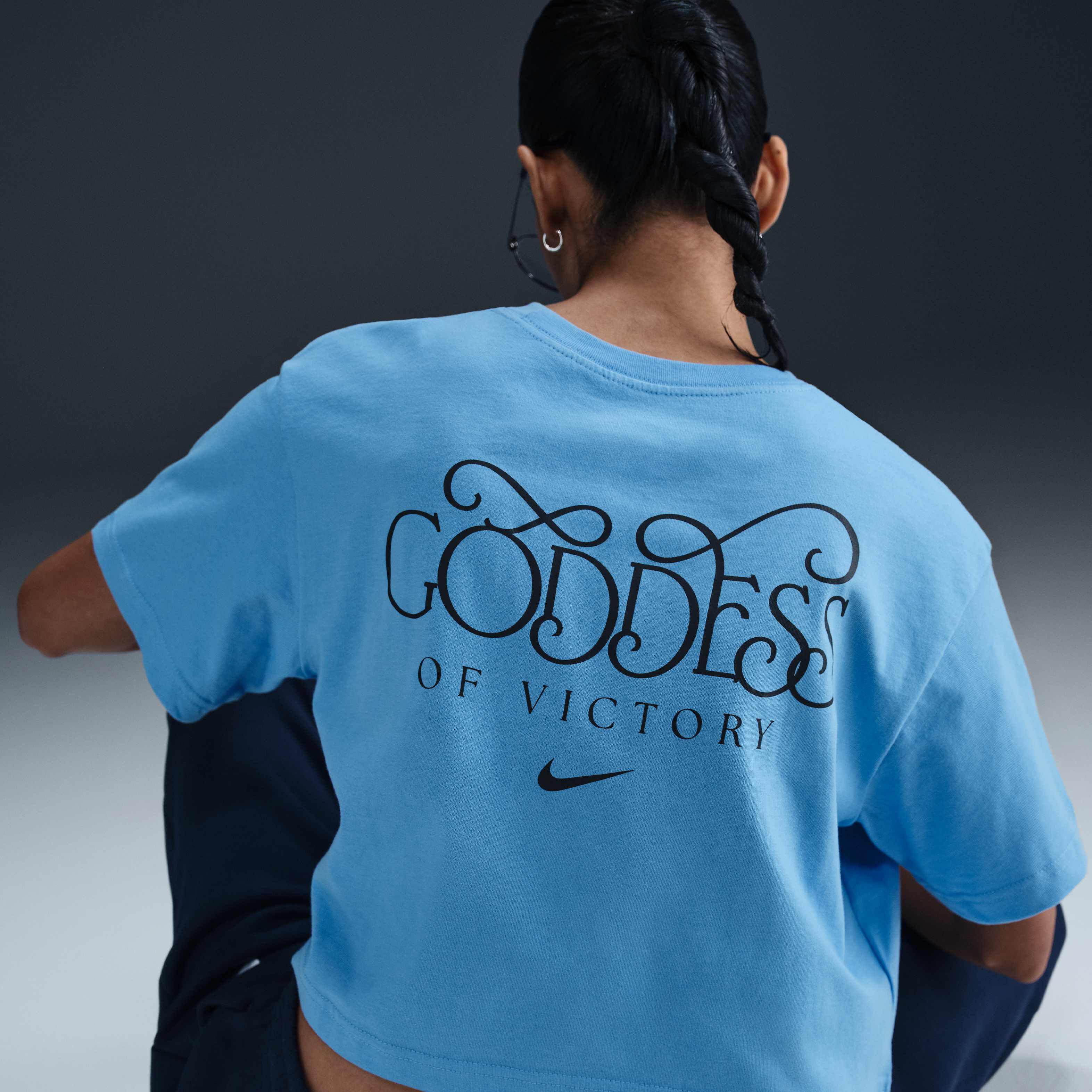 نايكي سبورتسوير image number 1