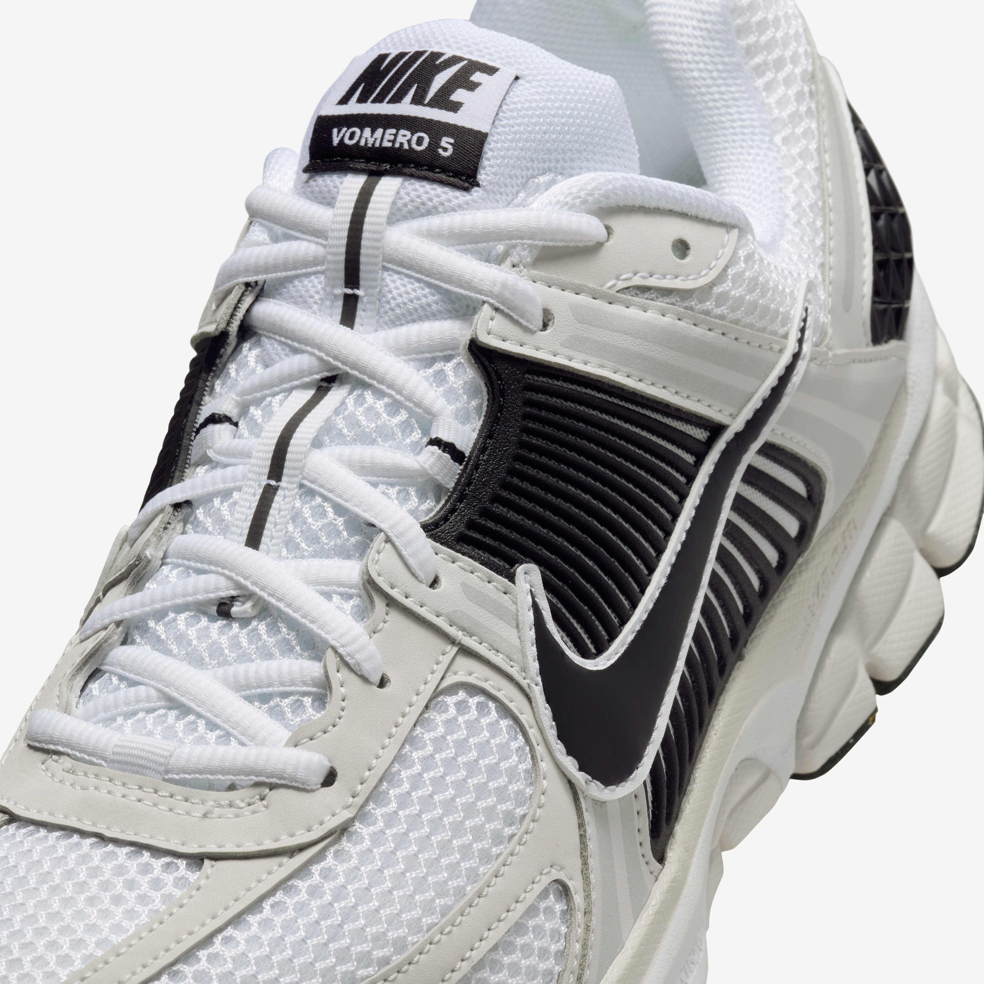 Nike Zoom Vomero 5 image number 6